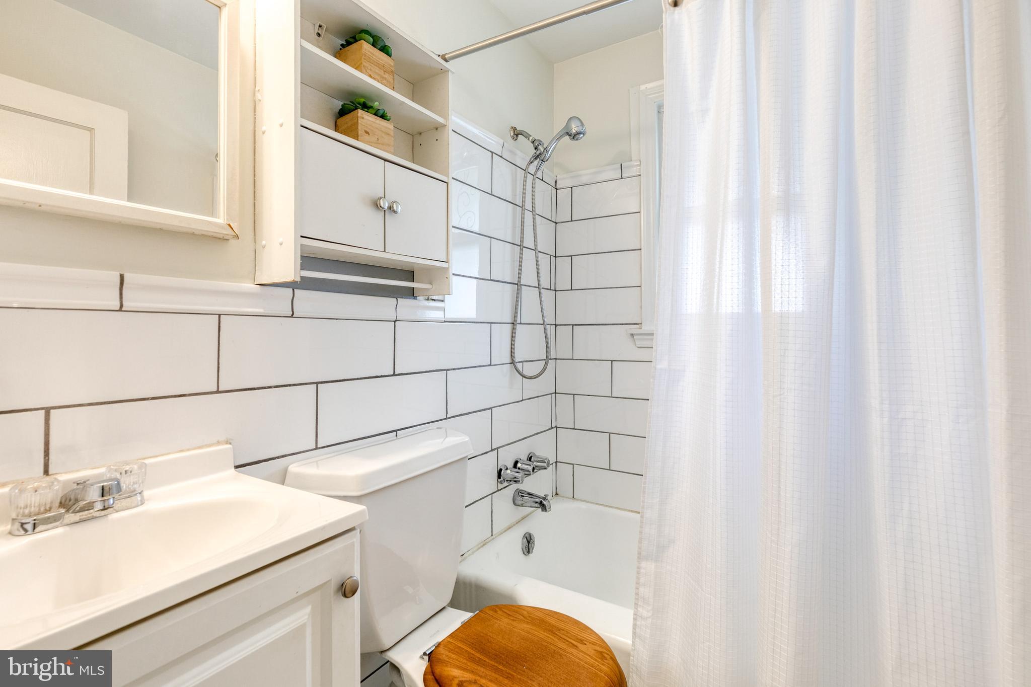 HAMILTON HEIGHTS - Residential