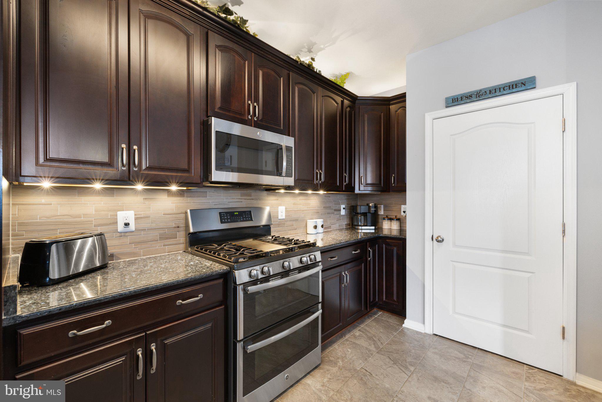 CENTRE PARK AT STONE RIDGE - Residential