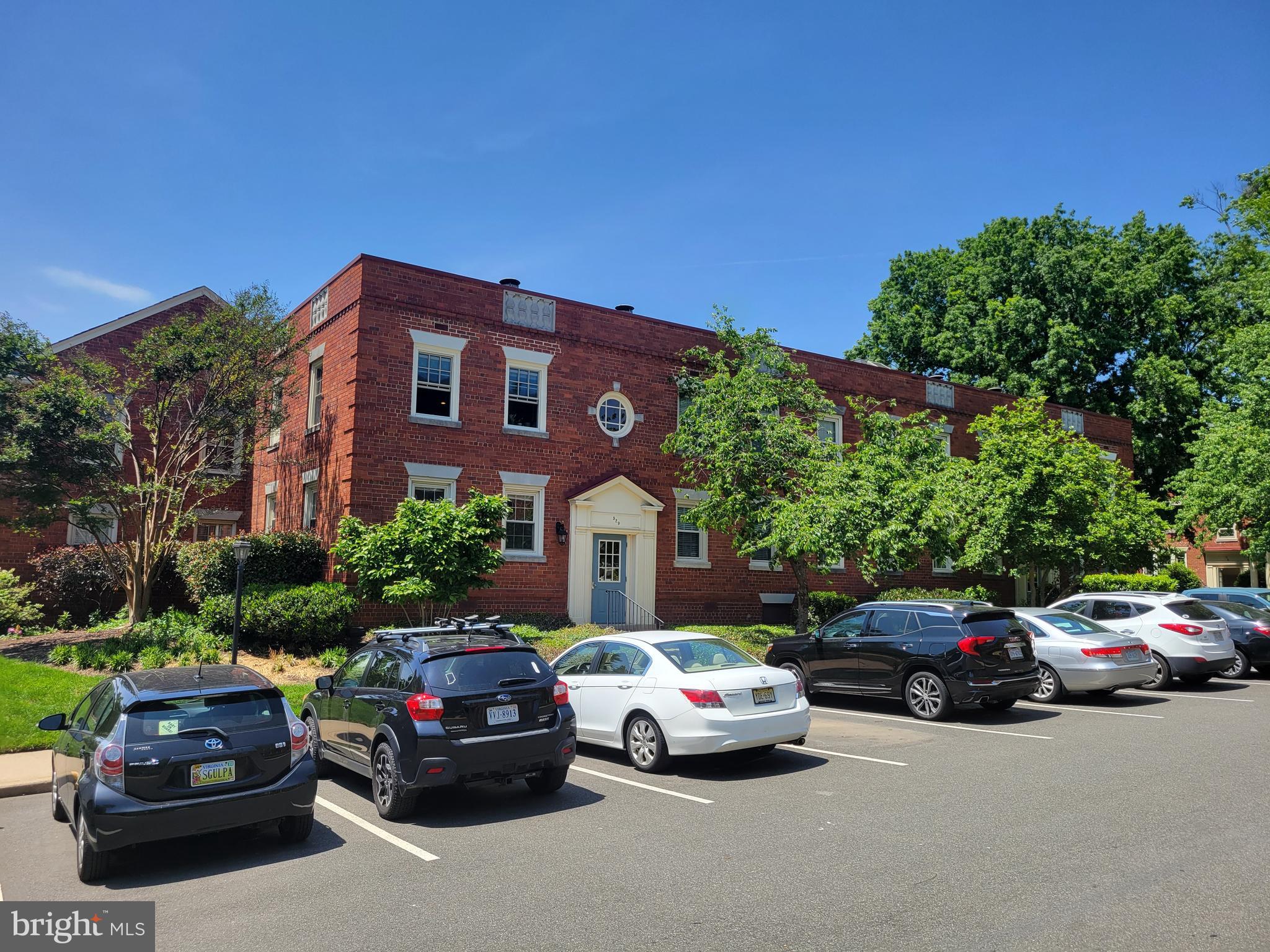 HARBOR TERRACE - Residential Lease