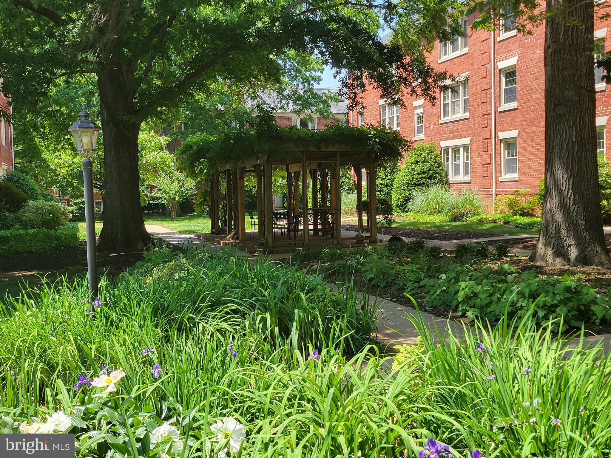 HARBOR TERRACE - Residential Lease