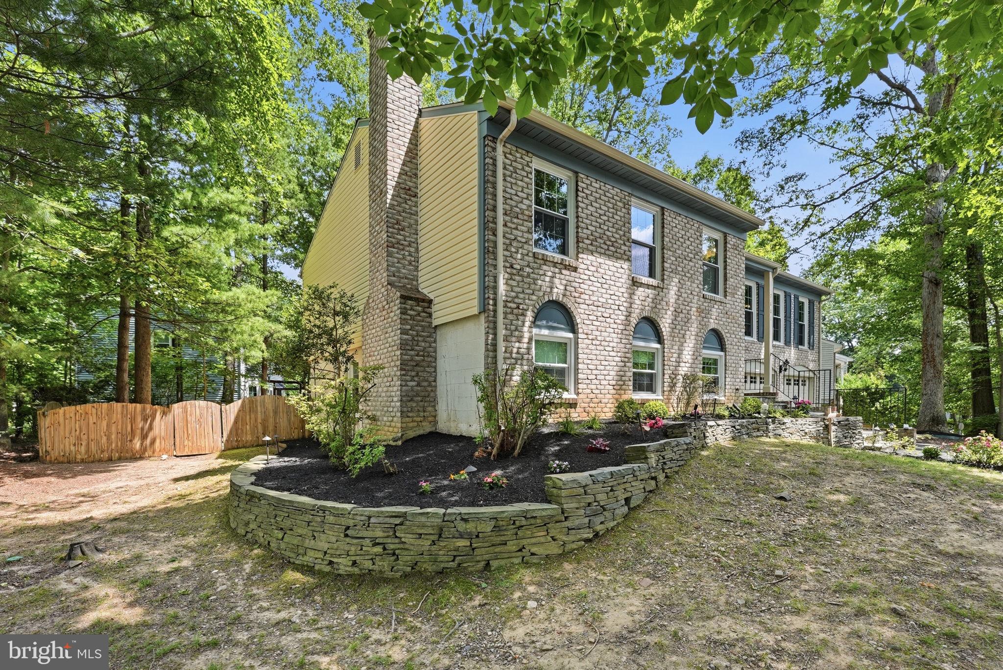 LAKE FOREST - Residential