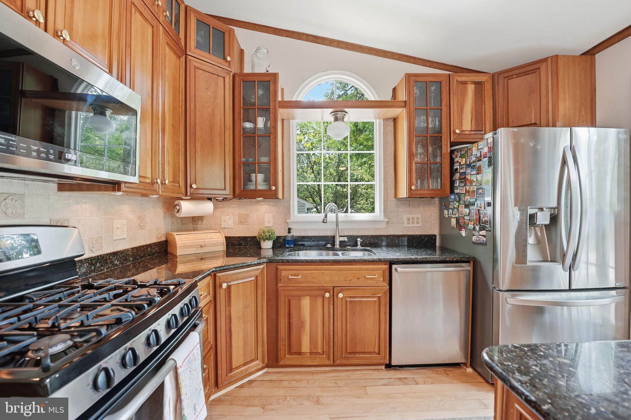 LAKE FOREST - Residential