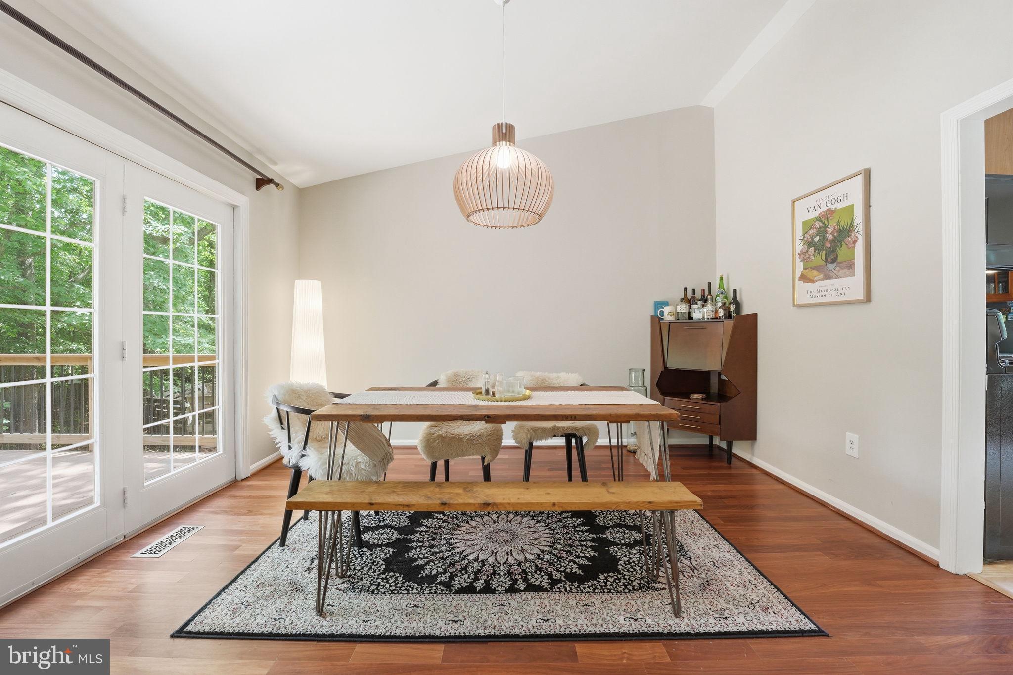 LAKE FOREST - Residential