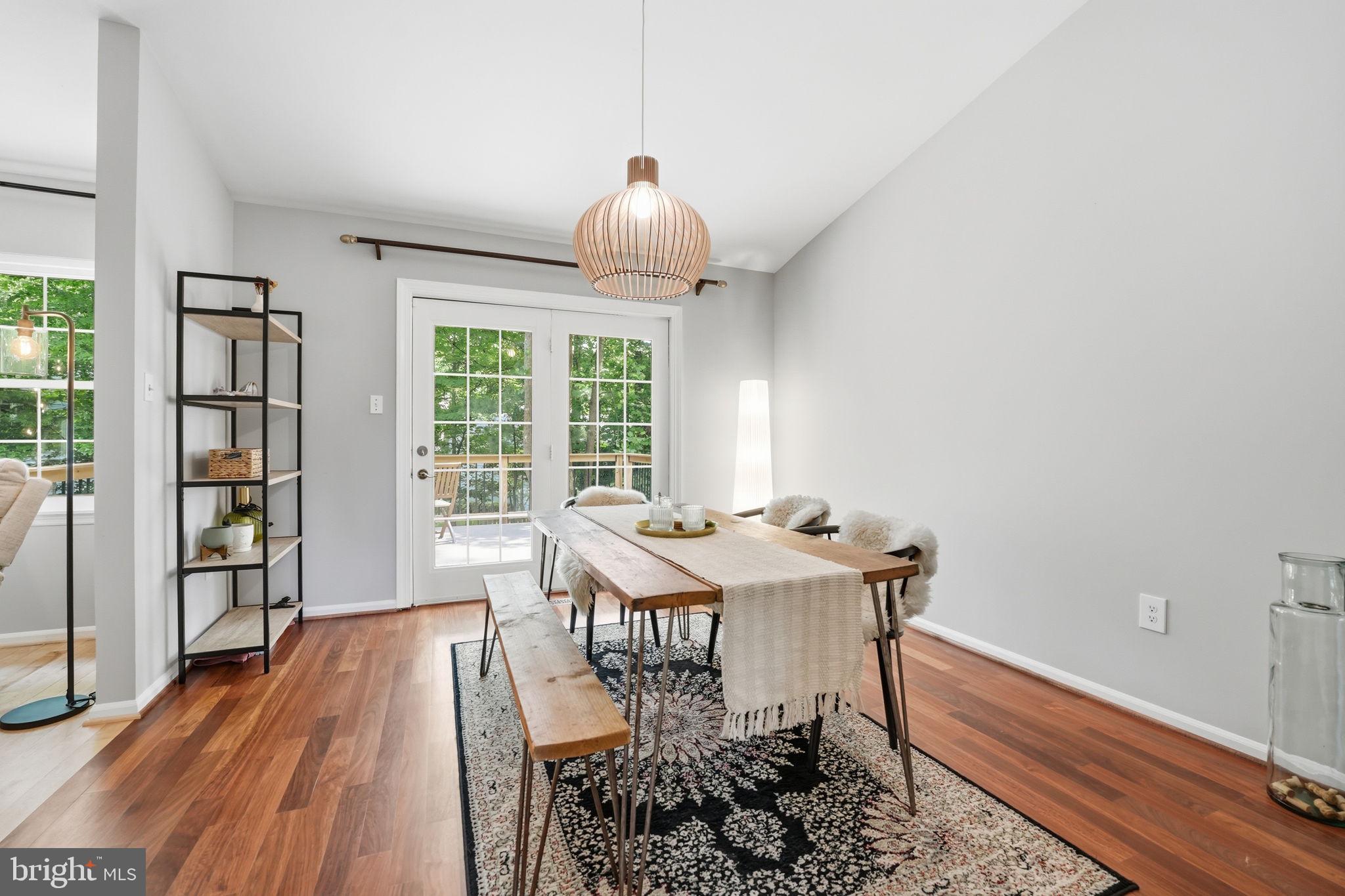 LAKE FOREST - Residential
