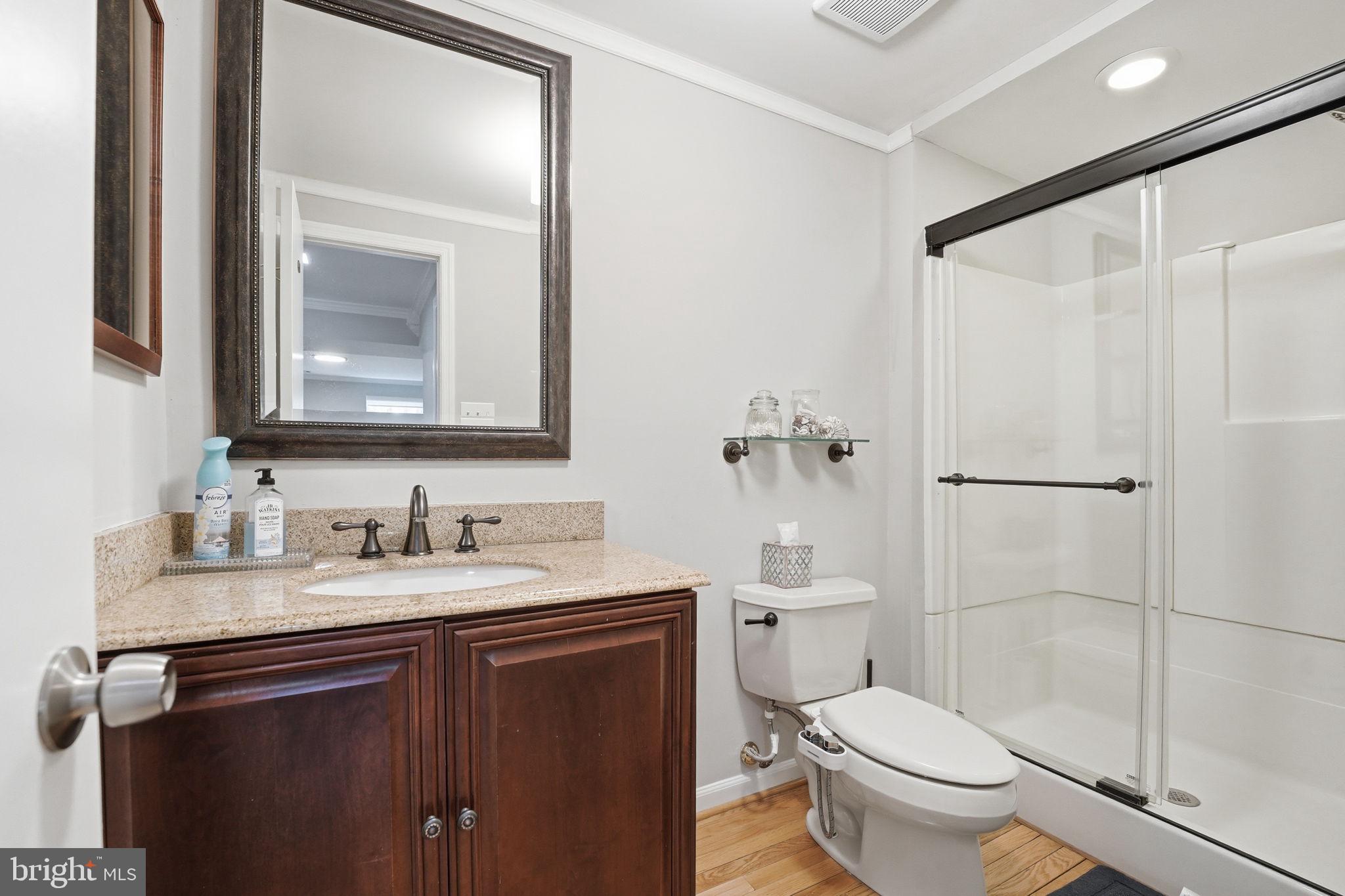 LAKE FOREST - Residential