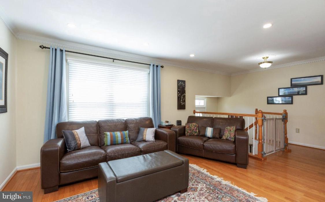 HAHN PROPERTY - Residential Lease