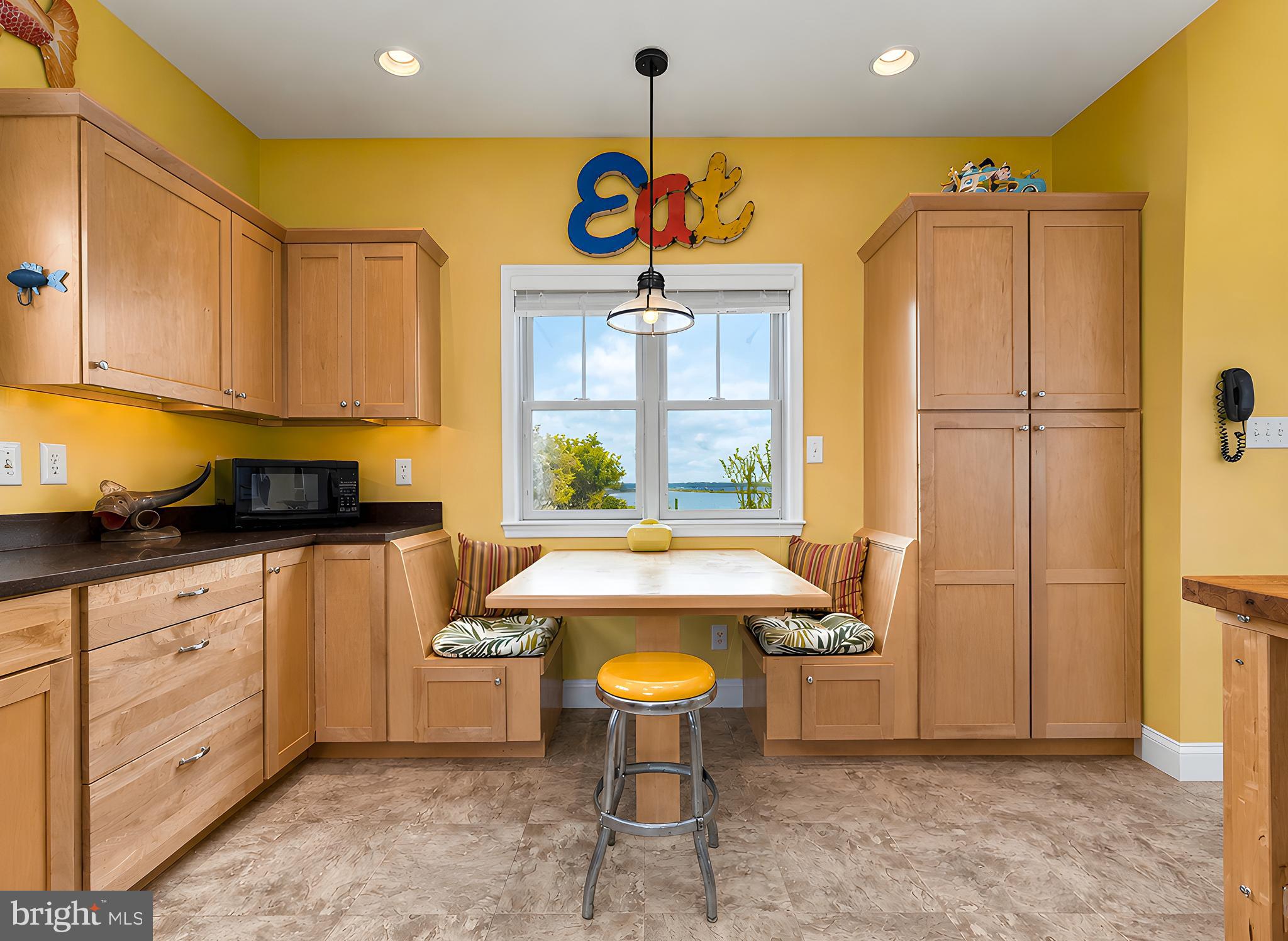 ST. GEORGE ISLAND - Residential