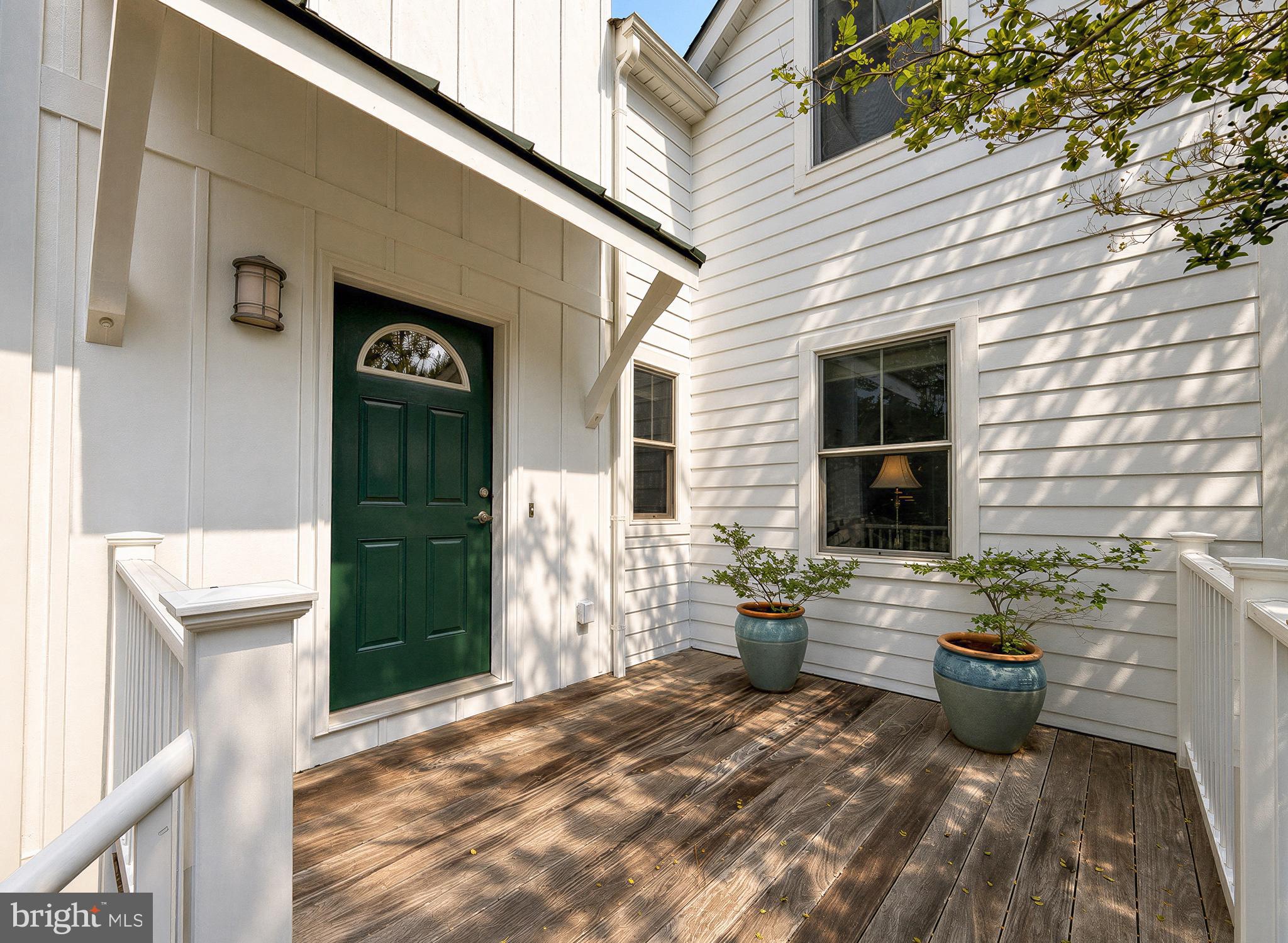 ST. GEORGE ISLAND - Residential