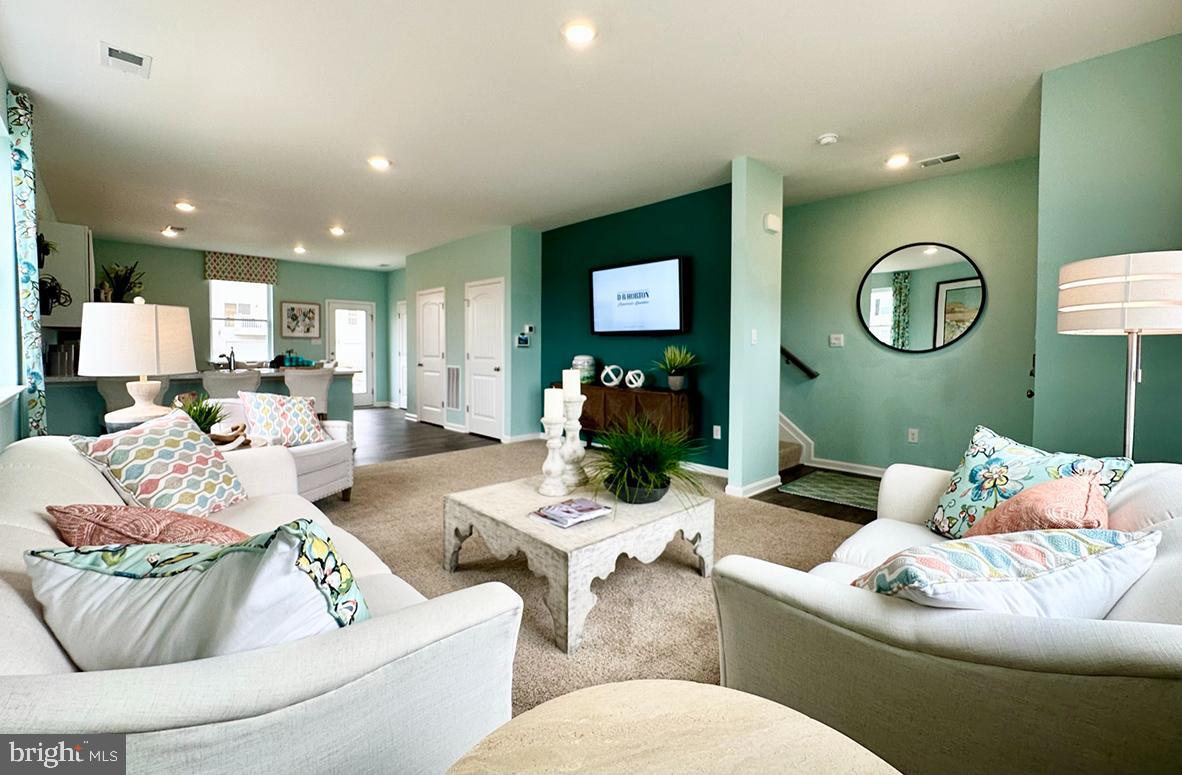 SASSAFRAS MEADOWS - Residential