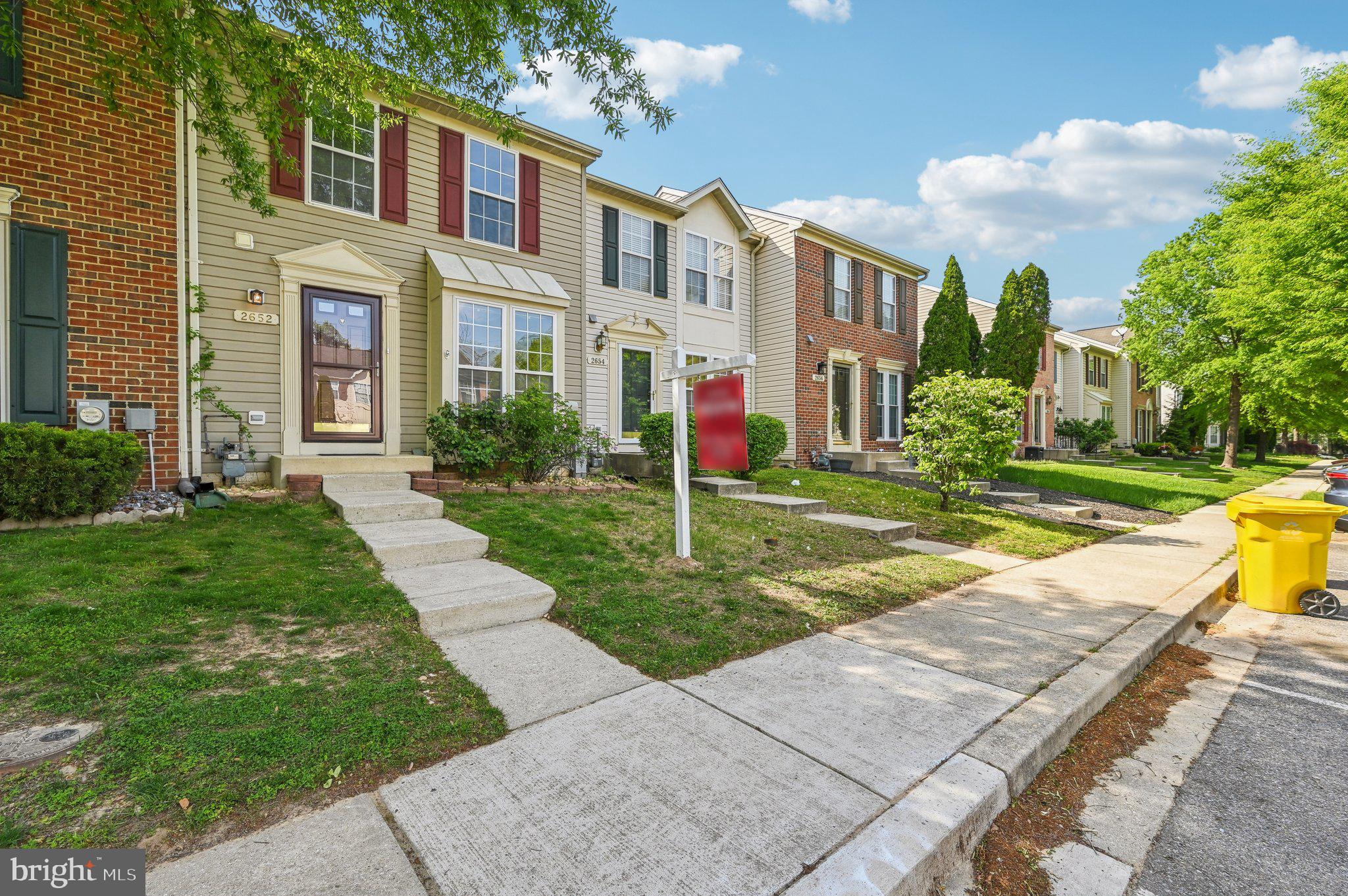 SEVEN OAKS - Residential