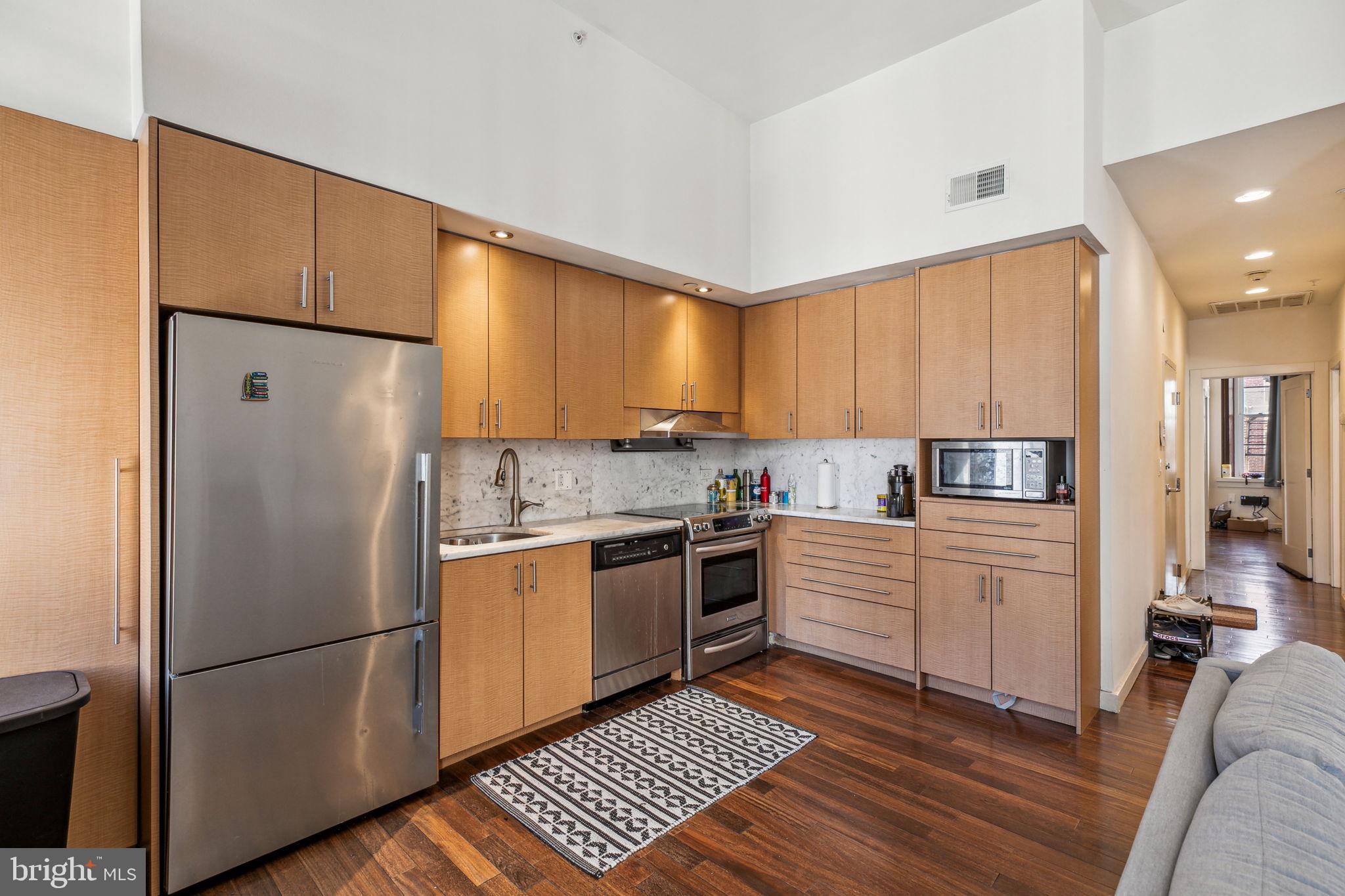 RITTENHOUSE SQUARE - Residential Lease