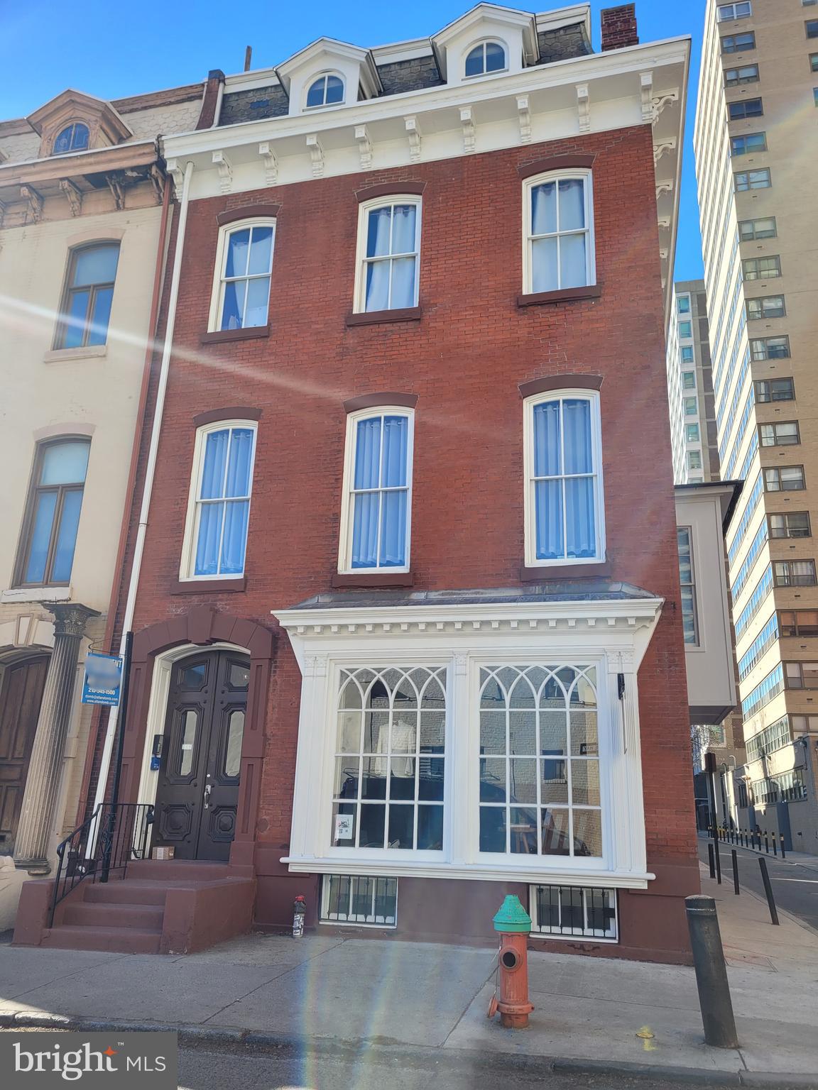 RITTENHOUSE SQUARE - Residential Lease