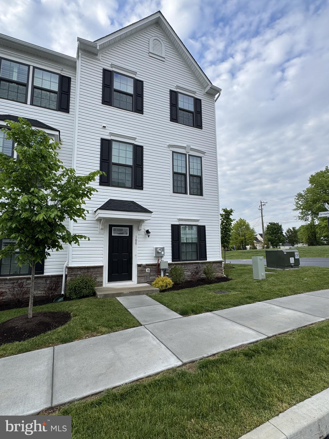 Welcome to 100 Arcadia Way, an end-unit townhome in the Exton Walk community, situated on a private corner near the Chester Valley Trail.

This three-level home offers a functional and modern layout. The first floor includes a dedicated home office, ideal for remote work or flex space, along with interior access to the two-car garage with keyless entry.

The main living level features an open-concept design with abundant natural light from the end-unit positioning. Highlights include luxury vinyl plank flooring, a kitchen with quartz countertops, GE stainless steel appliances, and a smart thermostat. The kitchen flows into the dining area and living room, creating an open space well-suited for everyday living and entertaining.

The upper level includes the owner’s suite with a double vanity bathroom and step-in closet, along with two additional bedrooms, a full hall bath, and a conveniently located laundry closet.

Additional features include a private landscaped corner lot with enhanced natural light, end-unit positioning for added privacy, and HOA-maintained community amenities. Transferable builder warranties on major mechanical systems and structure provide added peace of mind.

Conveniently located near Main Street at Exton, shopping, dining, and major commuter routes including Route 30, Route 100, and the PA Turnpike.