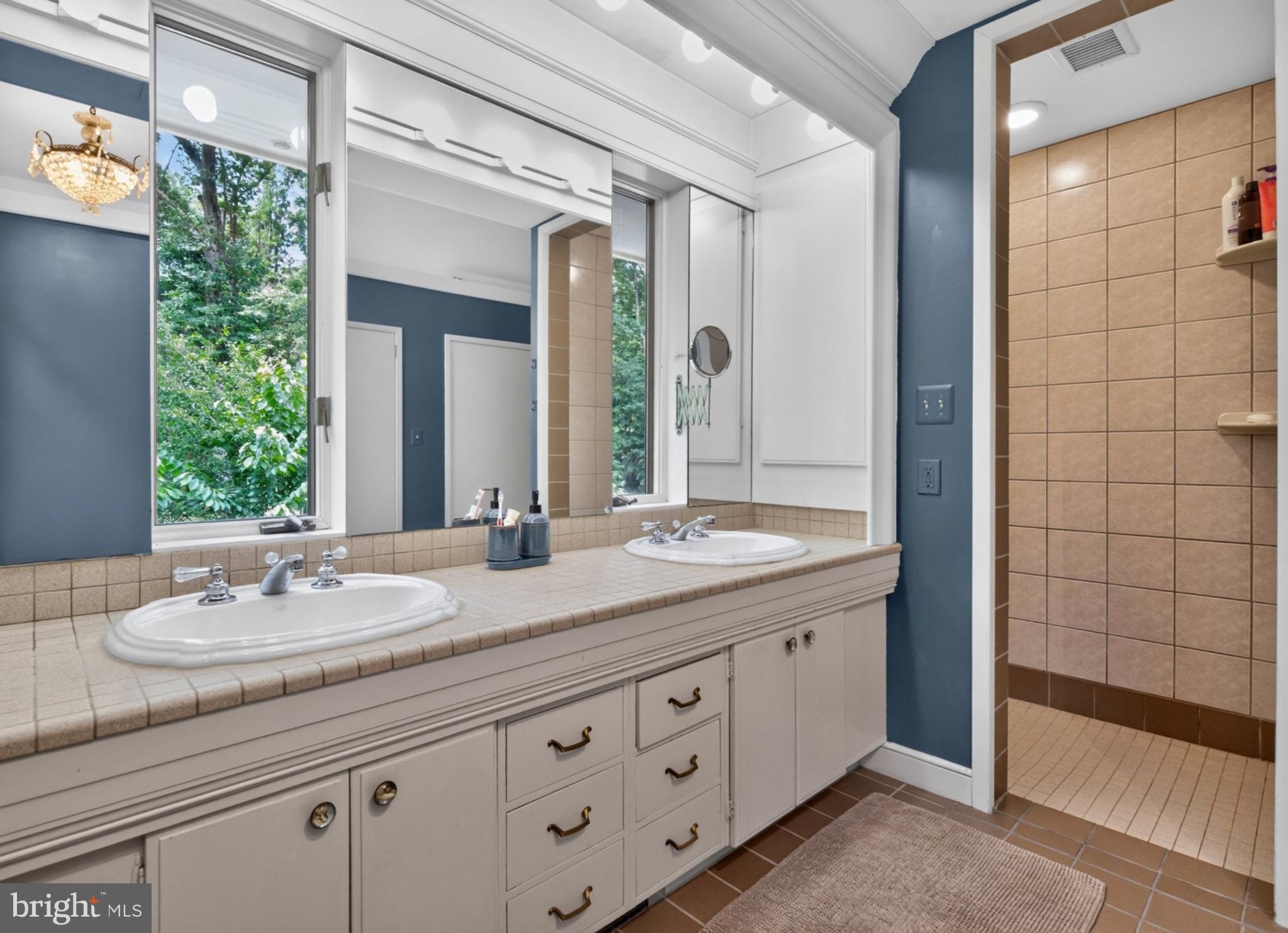 COLESVILLE FARM ESTATES - Residential