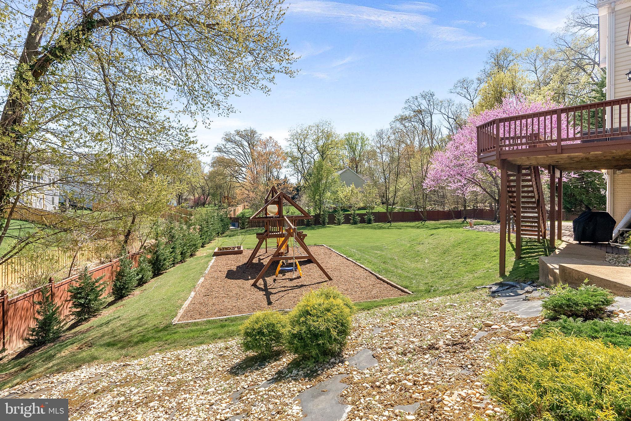 ROBERTSON FARM - Residential