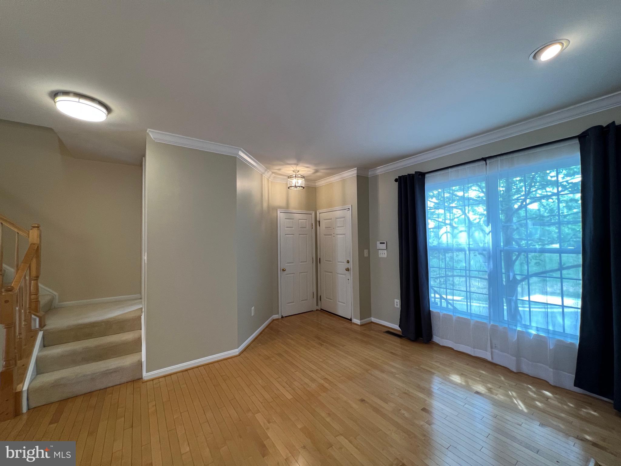 BELMONT TOWN CENTER - Residential Lease