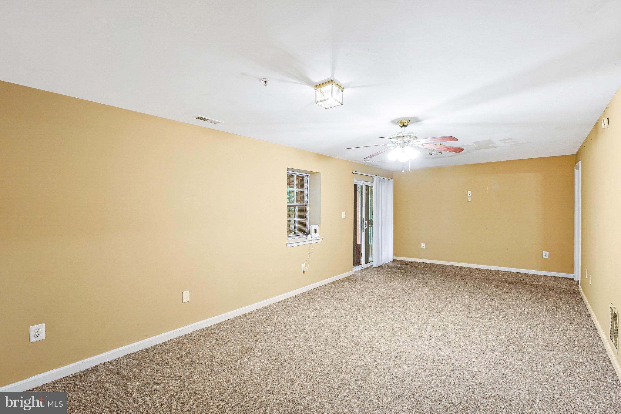 THOMPSON ESTATES - Residential