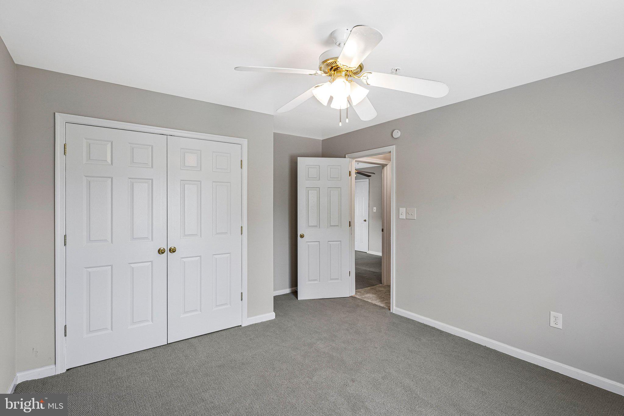THOMPSON ESTATES - Residential