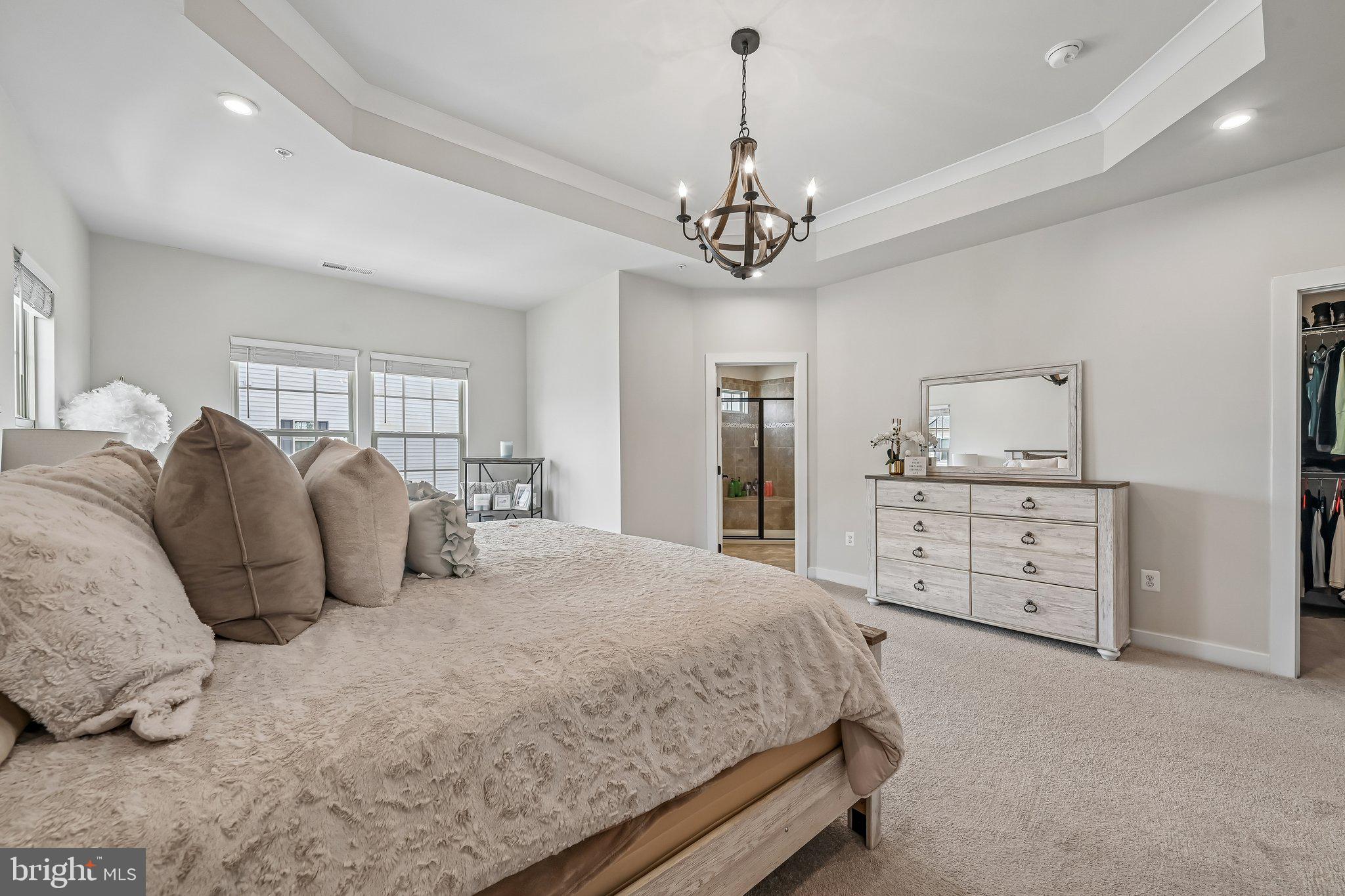 OAKDALE VILLAGE - Residential