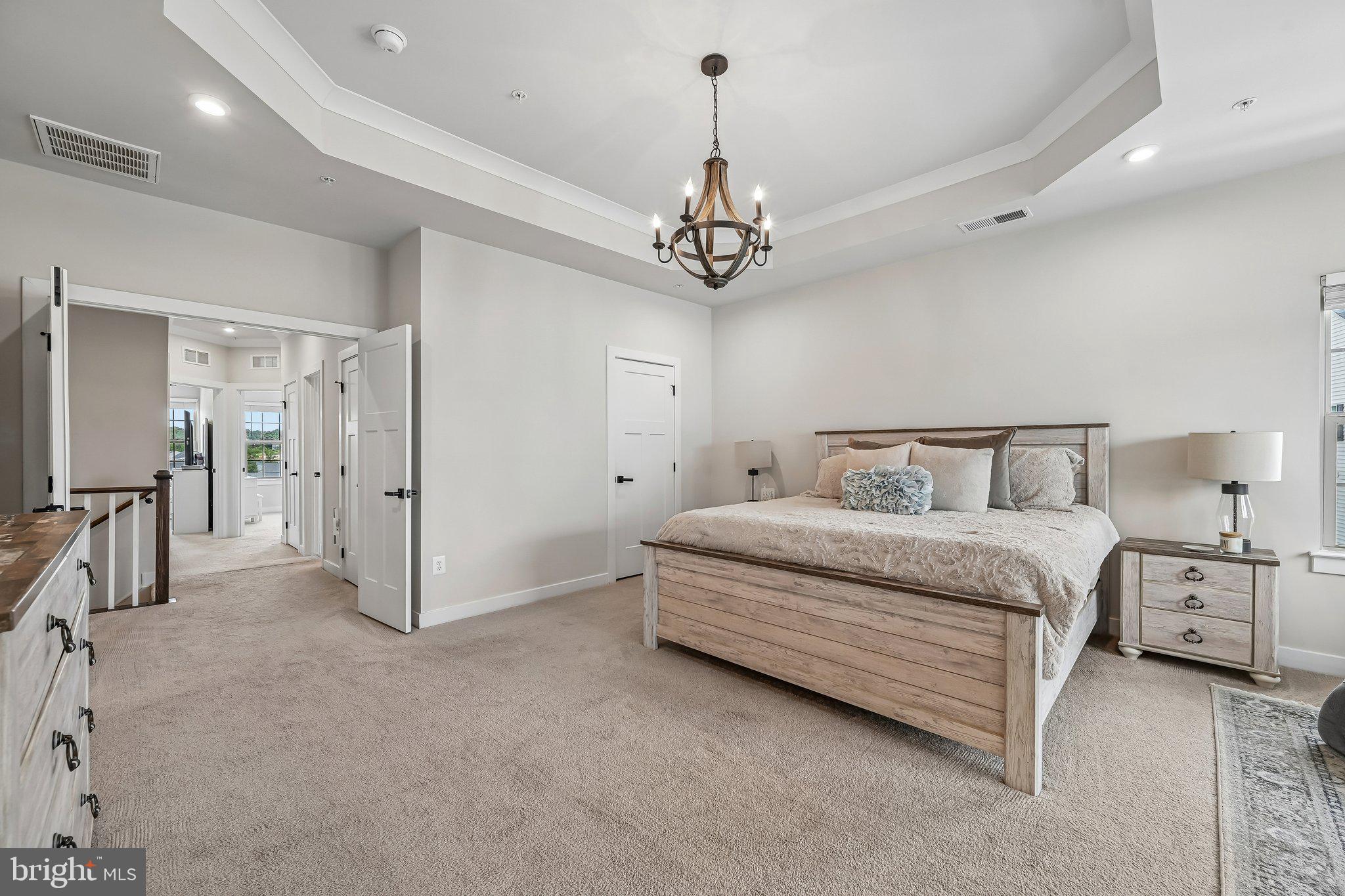 OAKDALE VILLAGE - Residential