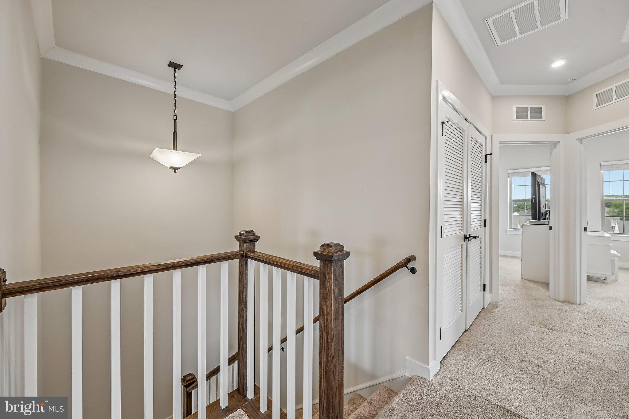 OAKDALE VILLAGE - Residential
