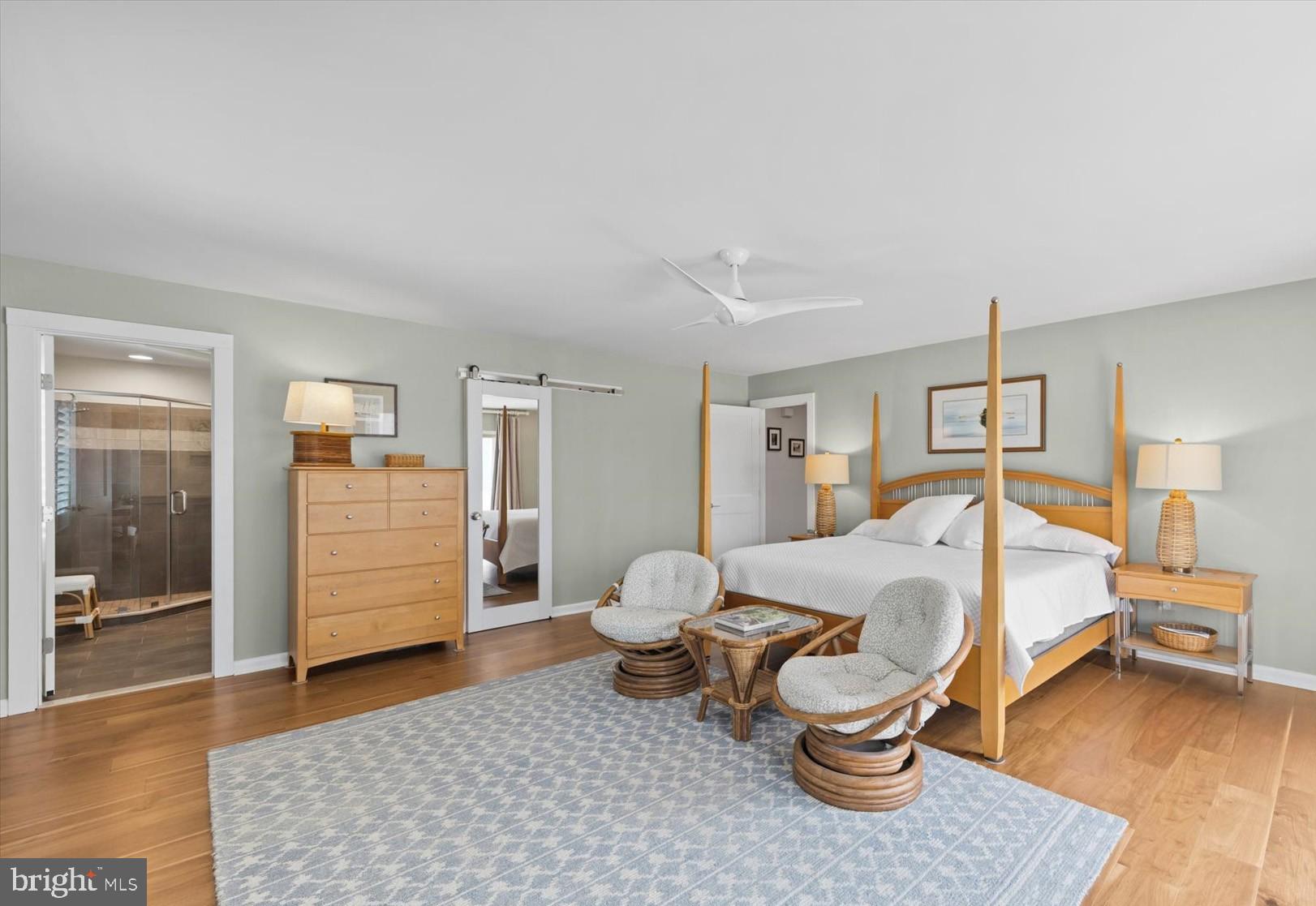 SEATOWNE - Residential