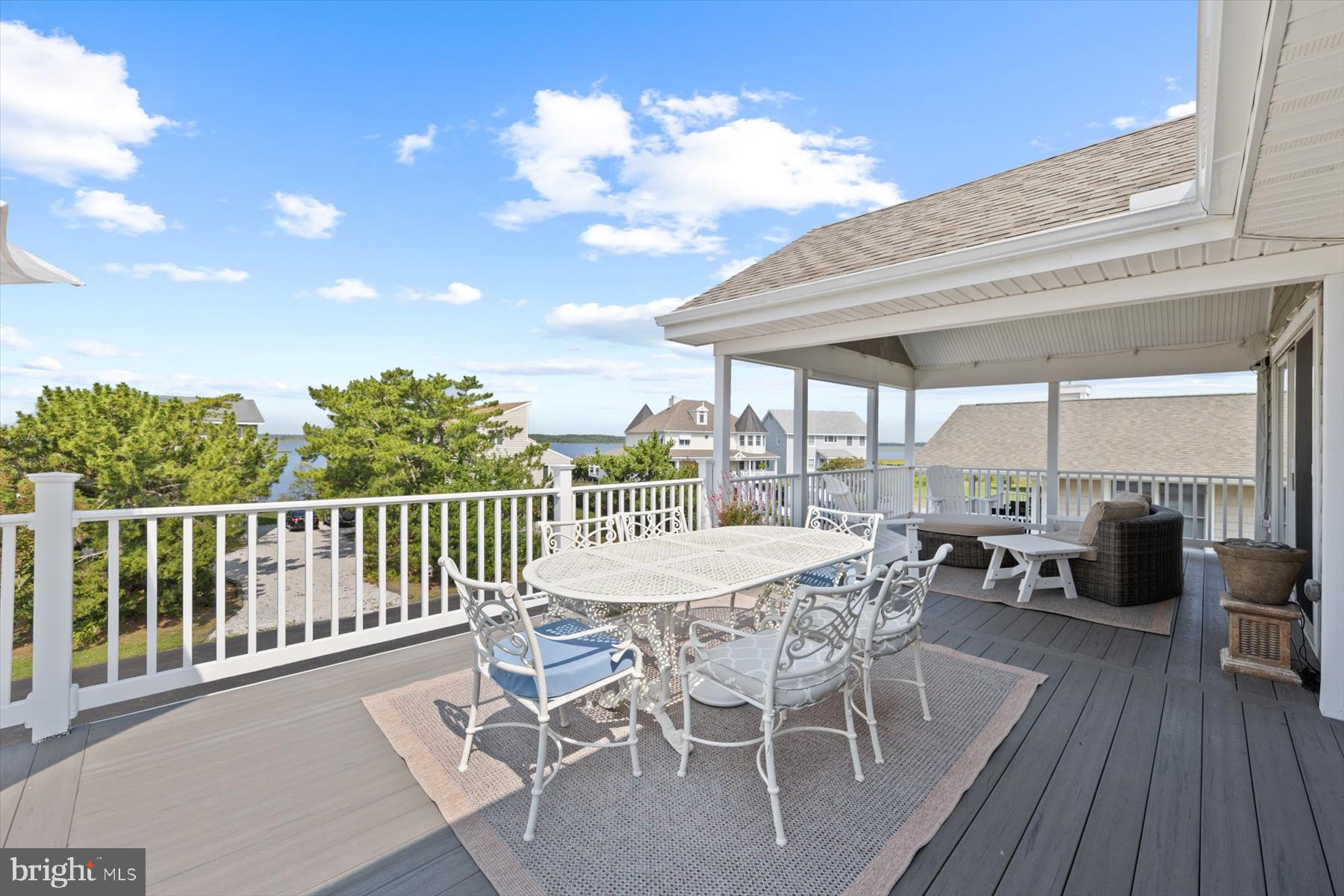 SEATOWNE - Residential