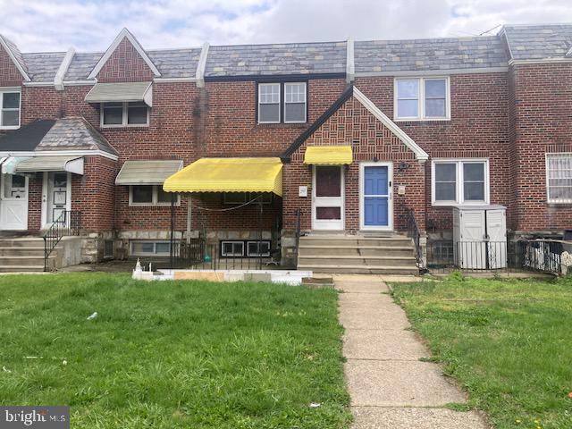Beautifully Updated Townhouse in Castor Gardens, Northeast Philadelphia.  Welcome to this charming 3-bedroom, 2 Full bathrooms townhouse nestled in the heart of Oxford Circle. This home features a fully renovated kitchen with updated finishes, perfect for everyday living and entertaining While the partially finished basement provides extra living space including a 2nd full bathroom, perfect for a home office, guest room, or entertainment area. Enjoy the convenience of a garage that can be used as extra storage and two-car driveway, plus a front yard for added outdoor space. Located just one mile from Roosevelt Mall, you’ll have shopping, dining, and daily essentials closeby. Public transportation options are also nearby, making commuting easy. Don’t miss the opportunity to own this move-in-ready home in one of Northeast Philly's most convenient neighborhoods! P.S Enjoy the Central Air!