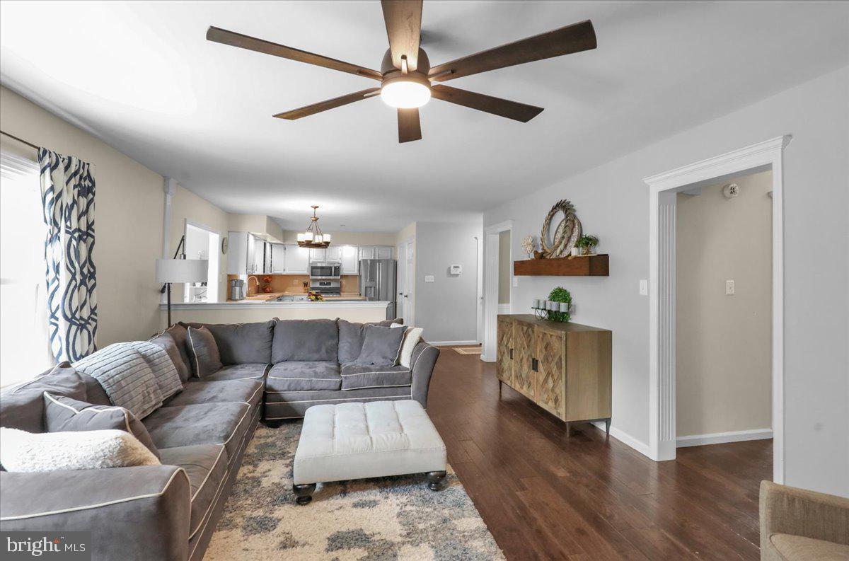WILSHIRE MEADOWS - Residential