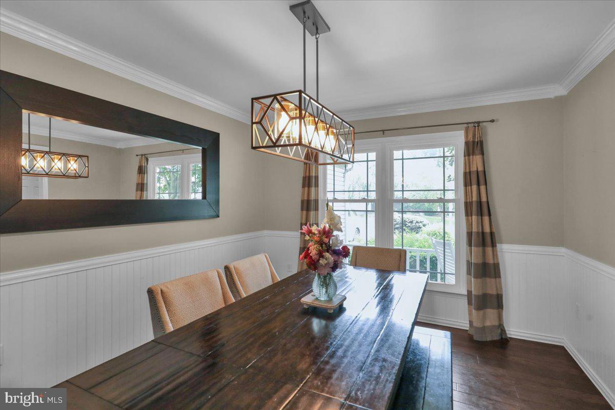 WILSHIRE MEADOWS - Residential