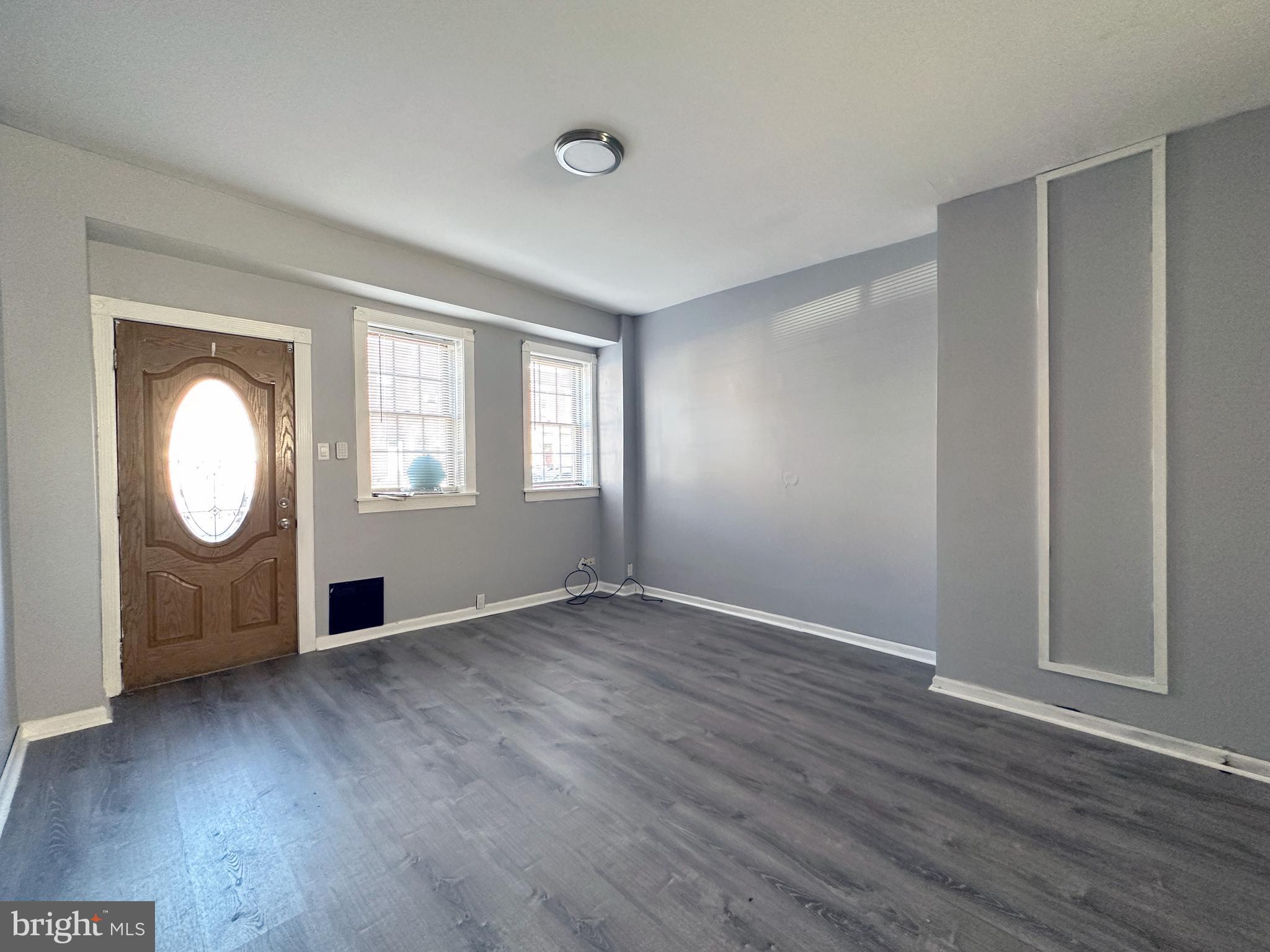 WHITMAN - Residential