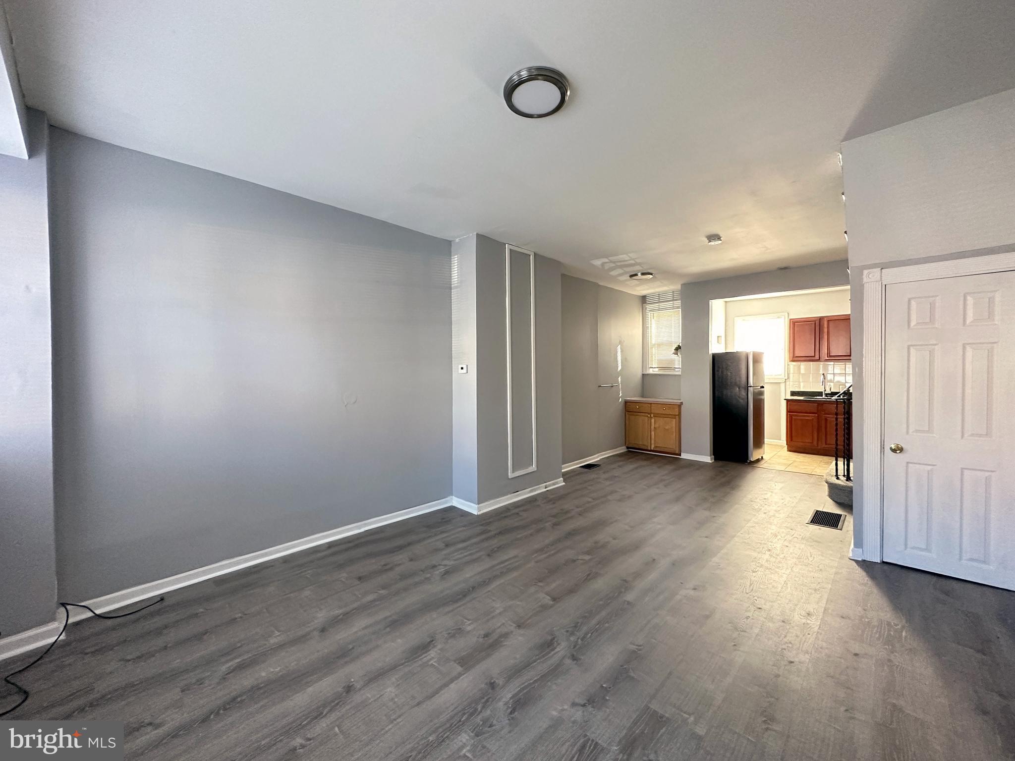 WHITMAN - Residential