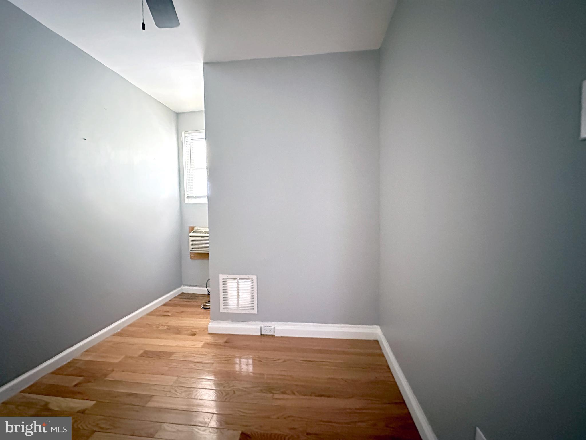 WHITMAN - Residential