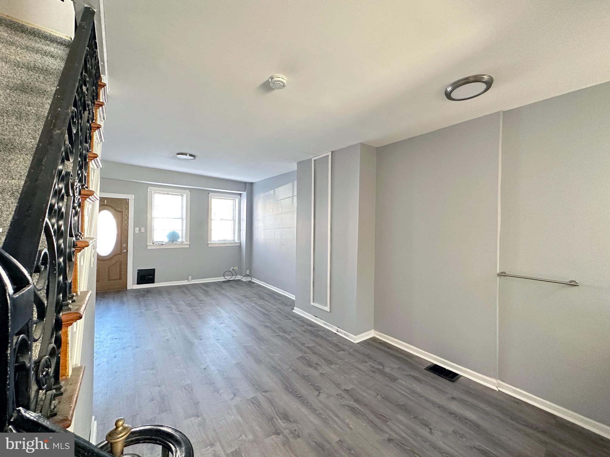 WHITMAN - Residential