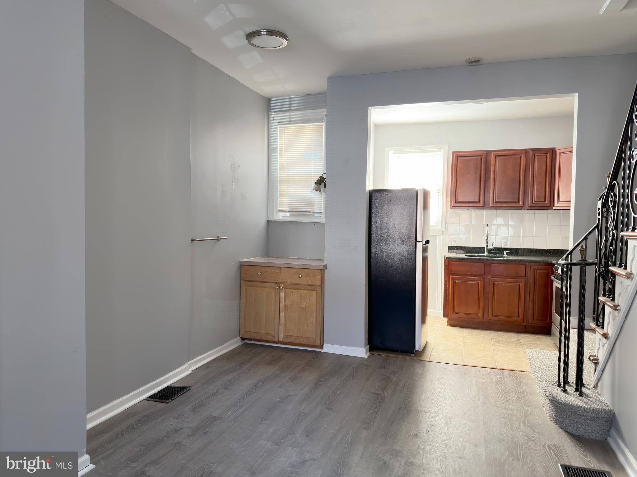 WHITMAN - Residential
