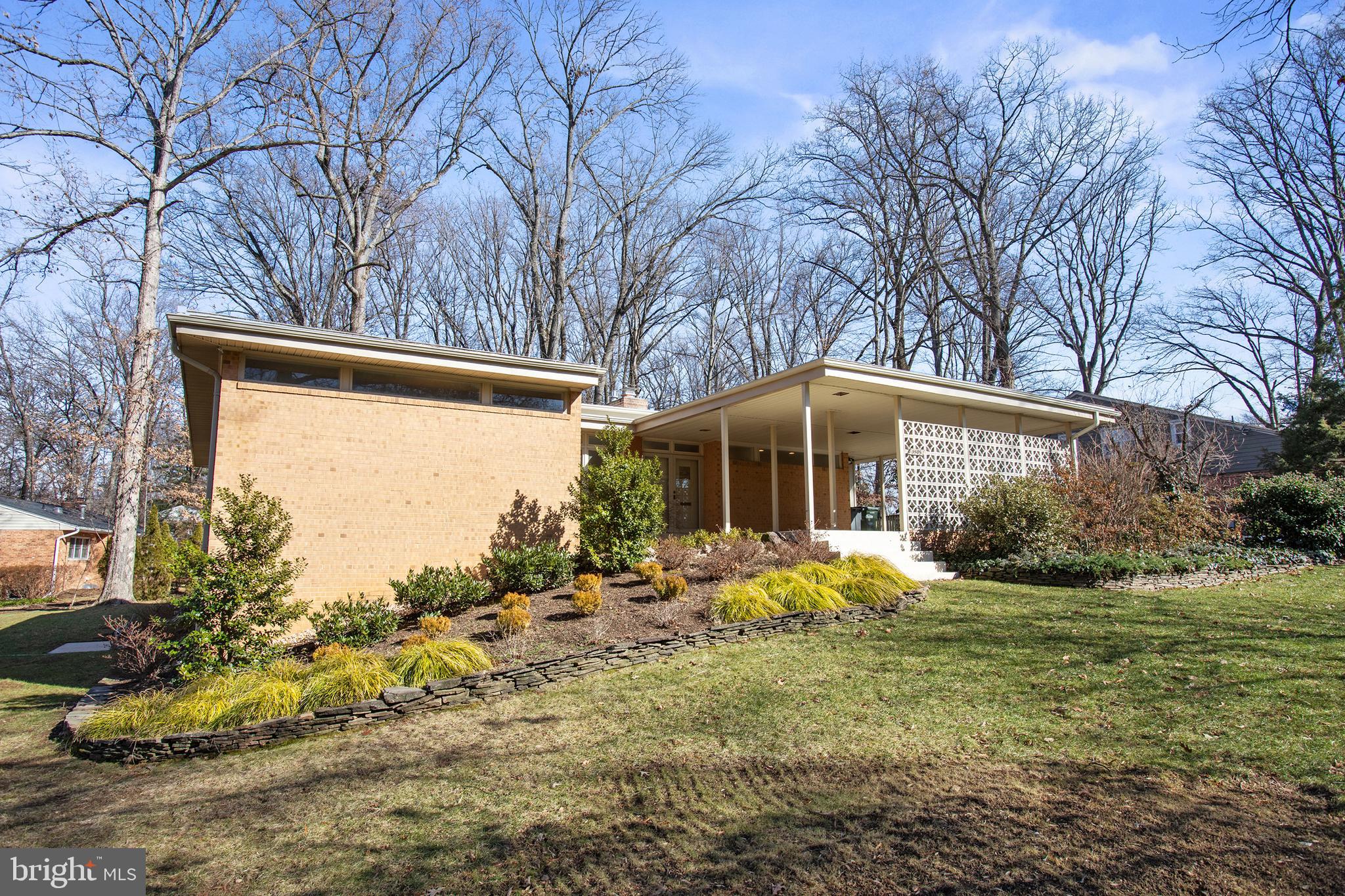 MANTUA HILLS - Residential