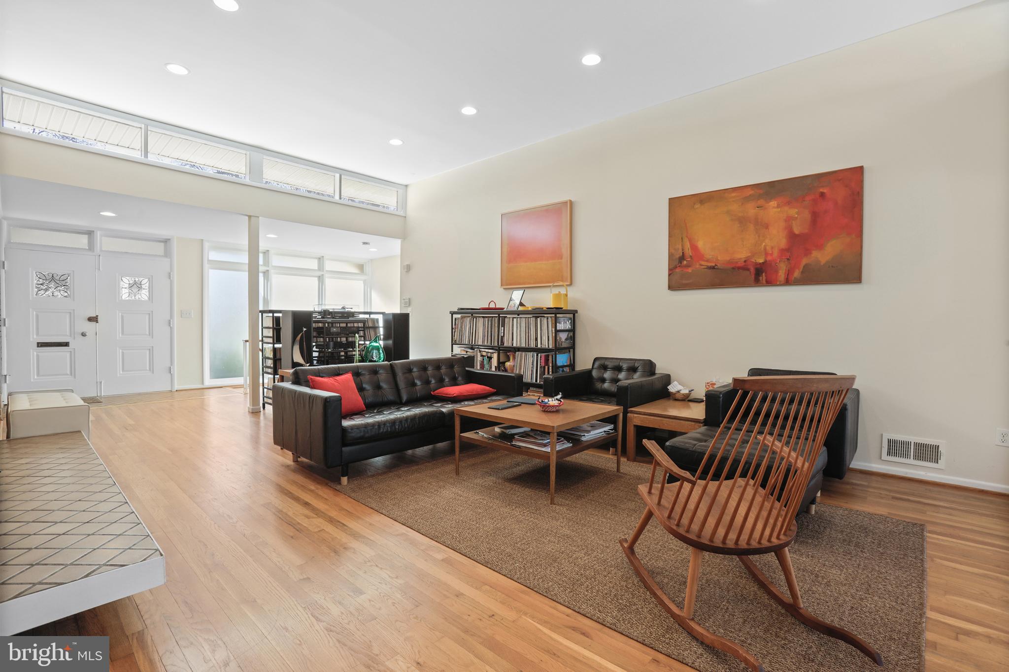 MANTUA HILLS - Residential