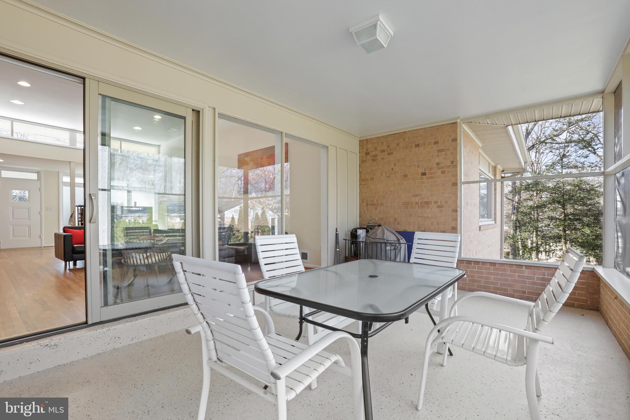 MANTUA HILLS - Residential