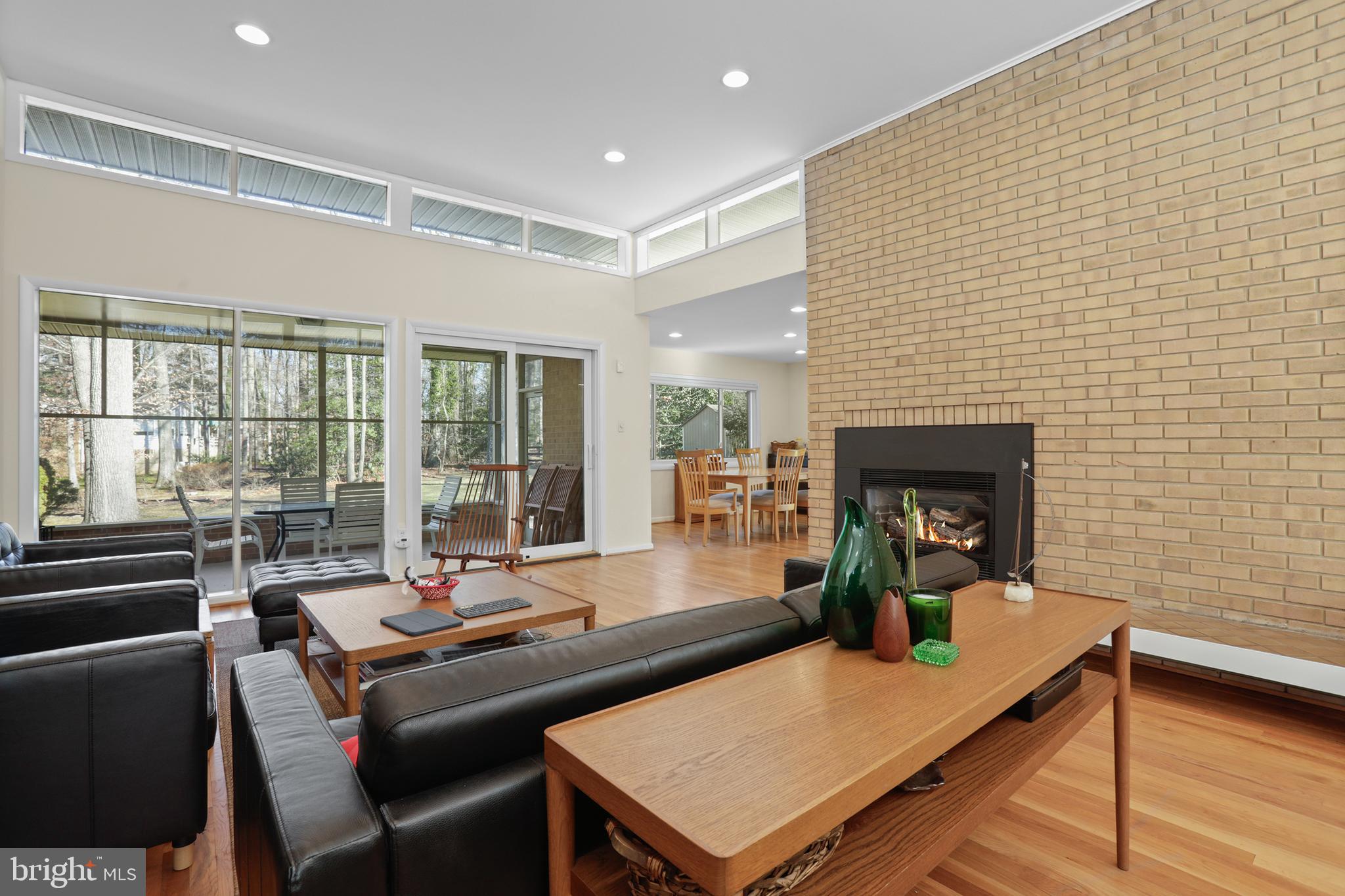 MANTUA HILLS - Residential