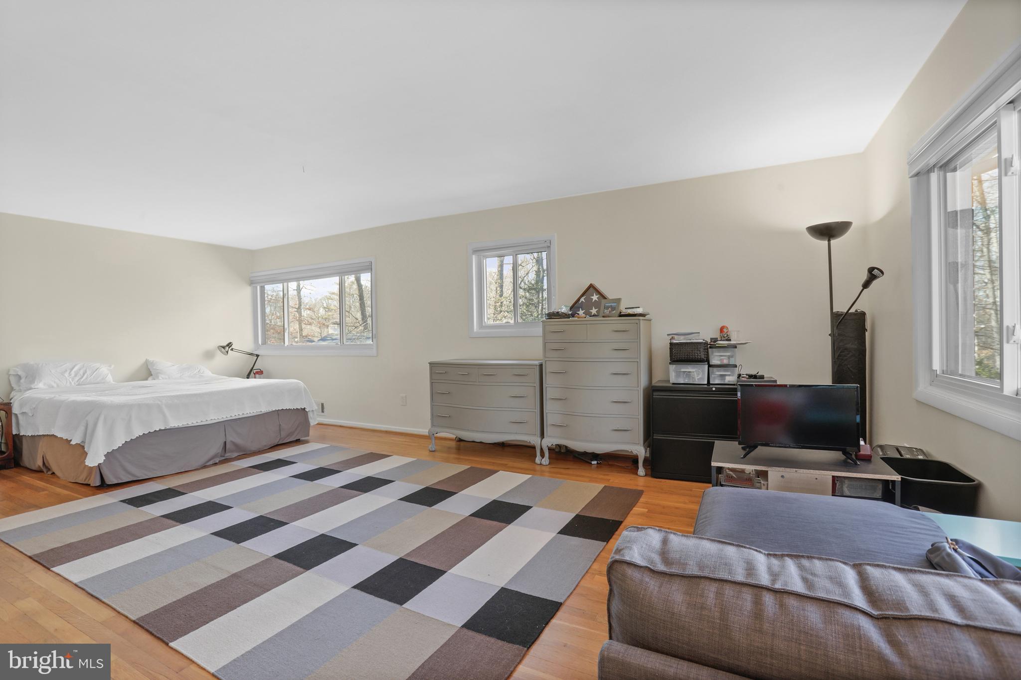MANTUA HILLS - Residential