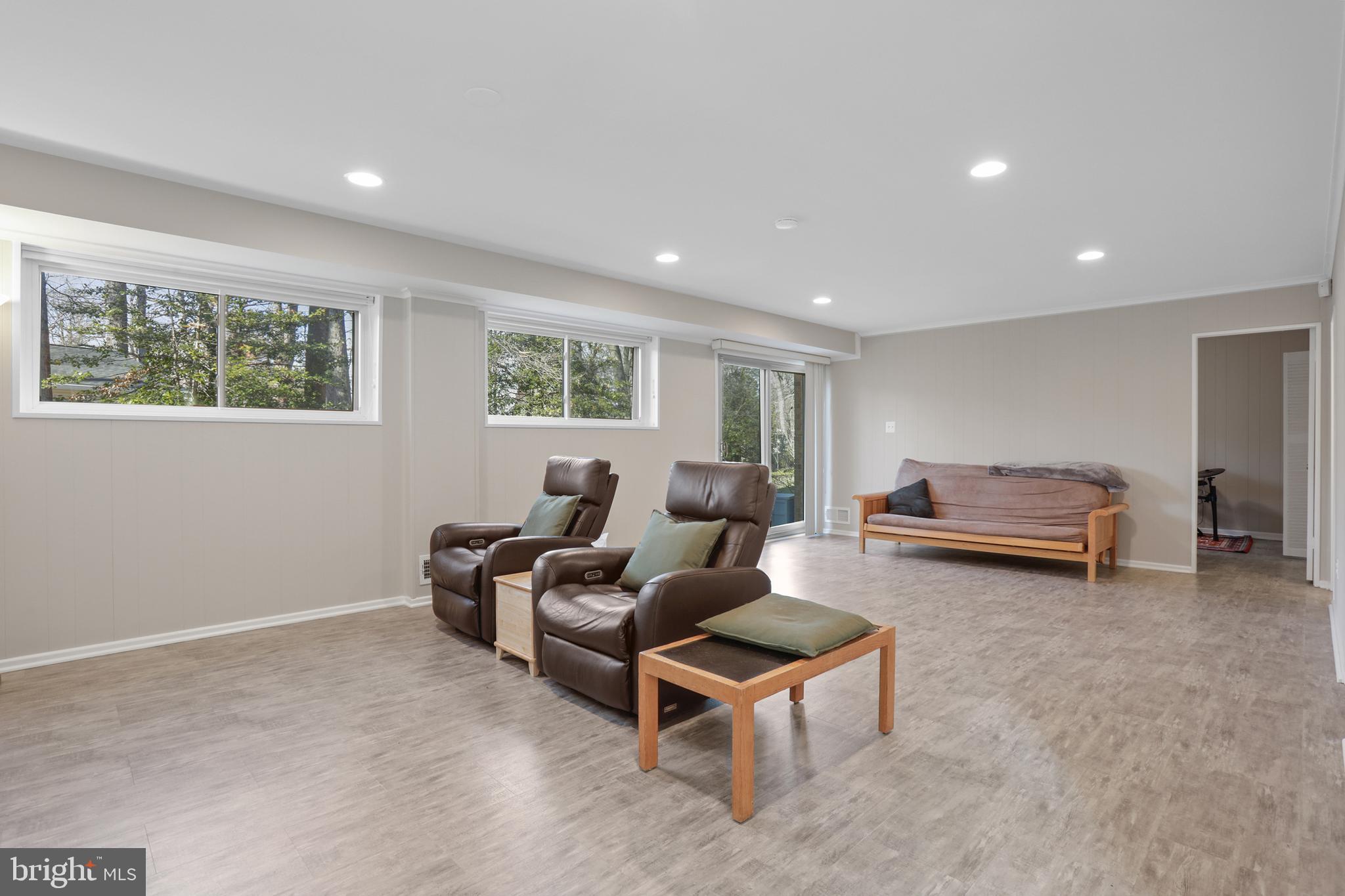 MANTUA HILLS - Residential