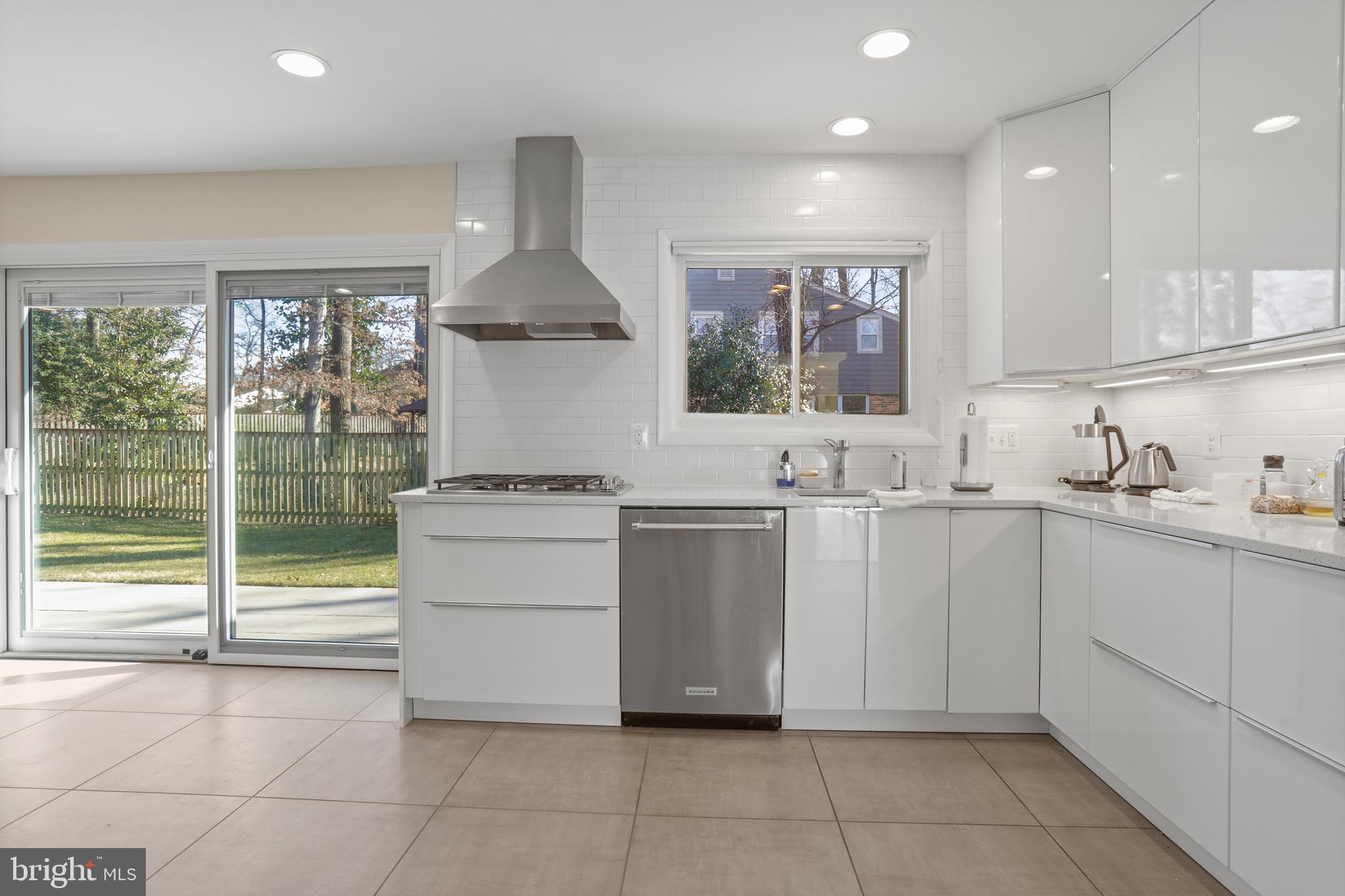 MANTUA HILLS - Residential