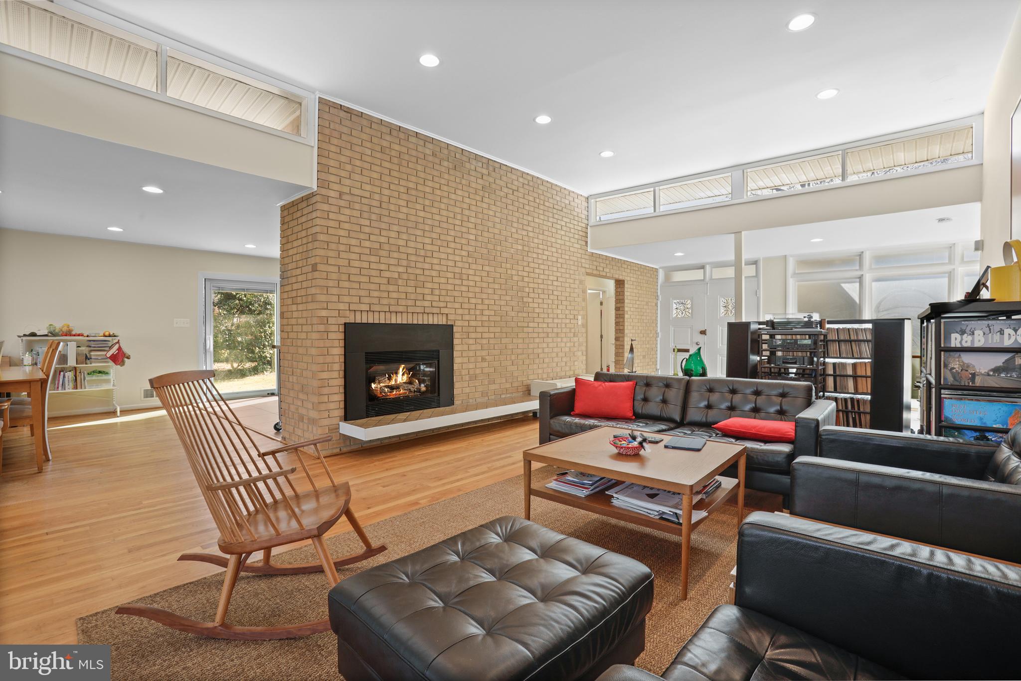 MANTUA HILLS - Residential