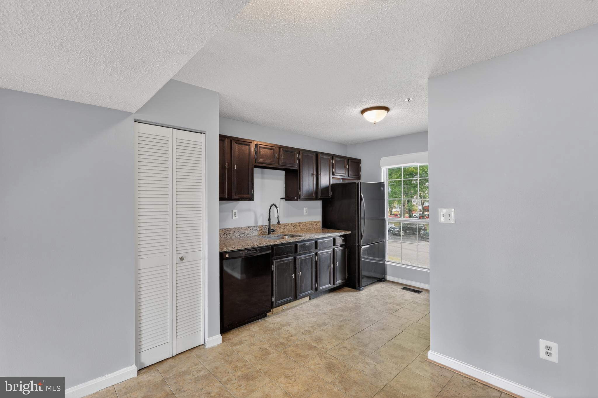 ADDISON WOODS PLAT 1 - Residential