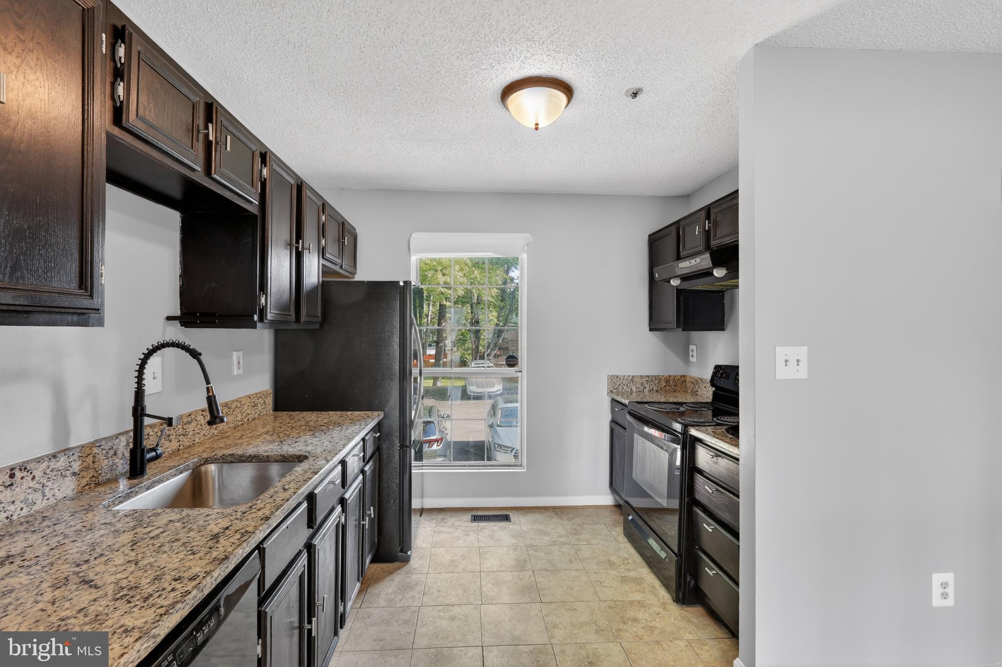 ADDISON WOODS PLAT 1 - Residential