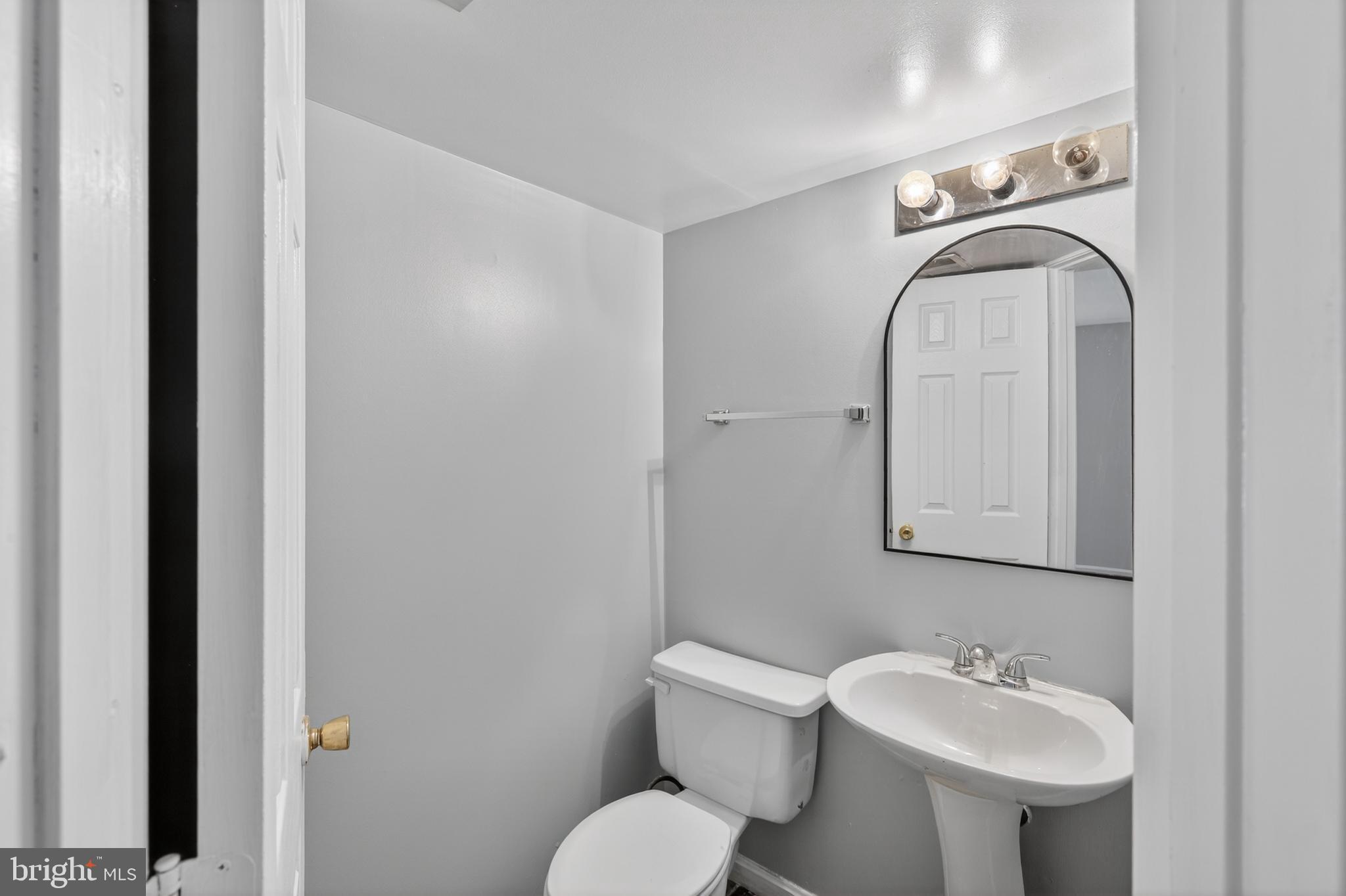 ADDISON WOODS PLAT 1 - Residential
