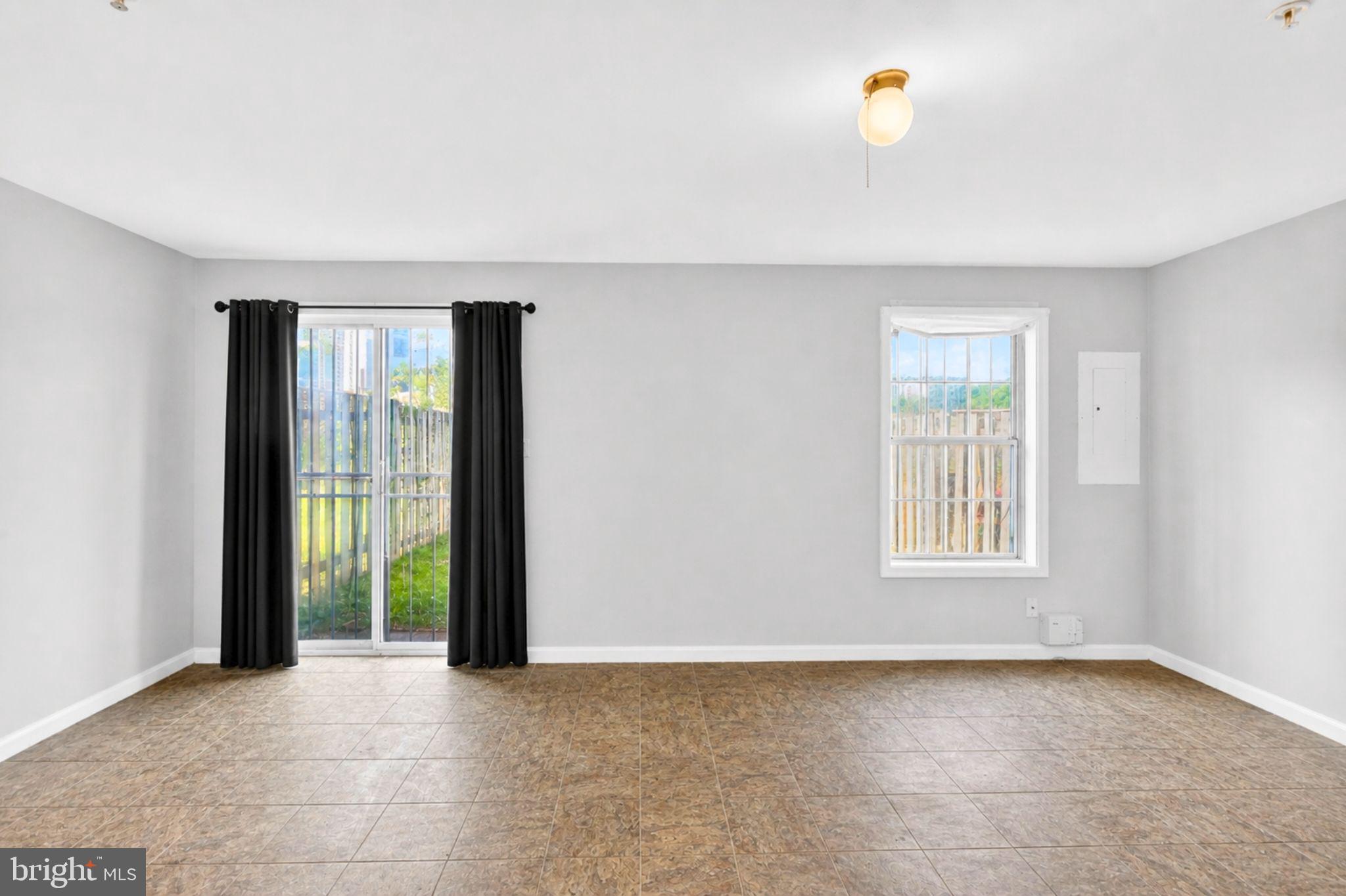 ADDISON WOODS PLAT 1 - Residential