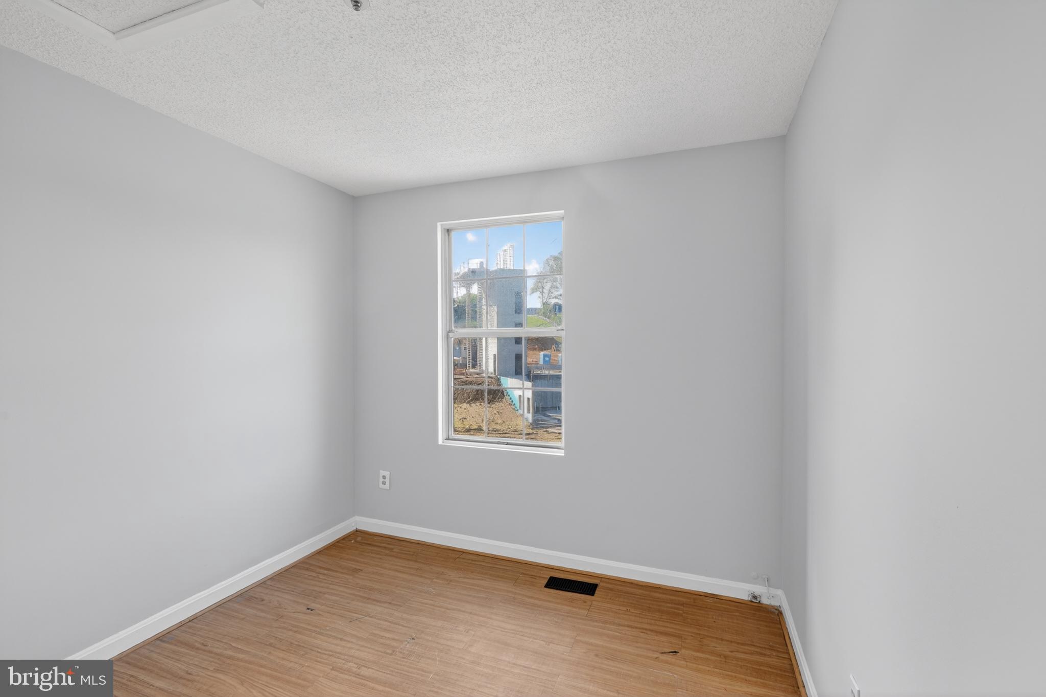 ADDISON WOODS PLAT 1 - Residential