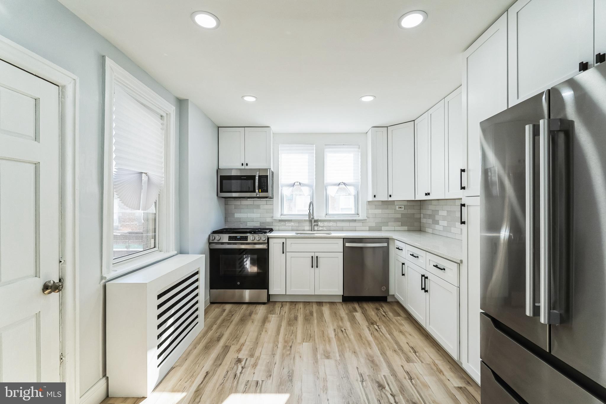 MAYFAIR - Residential Lease
