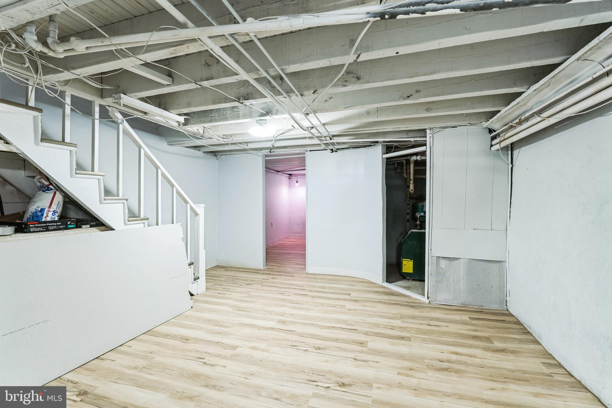 MAYFAIR - Residential Lease